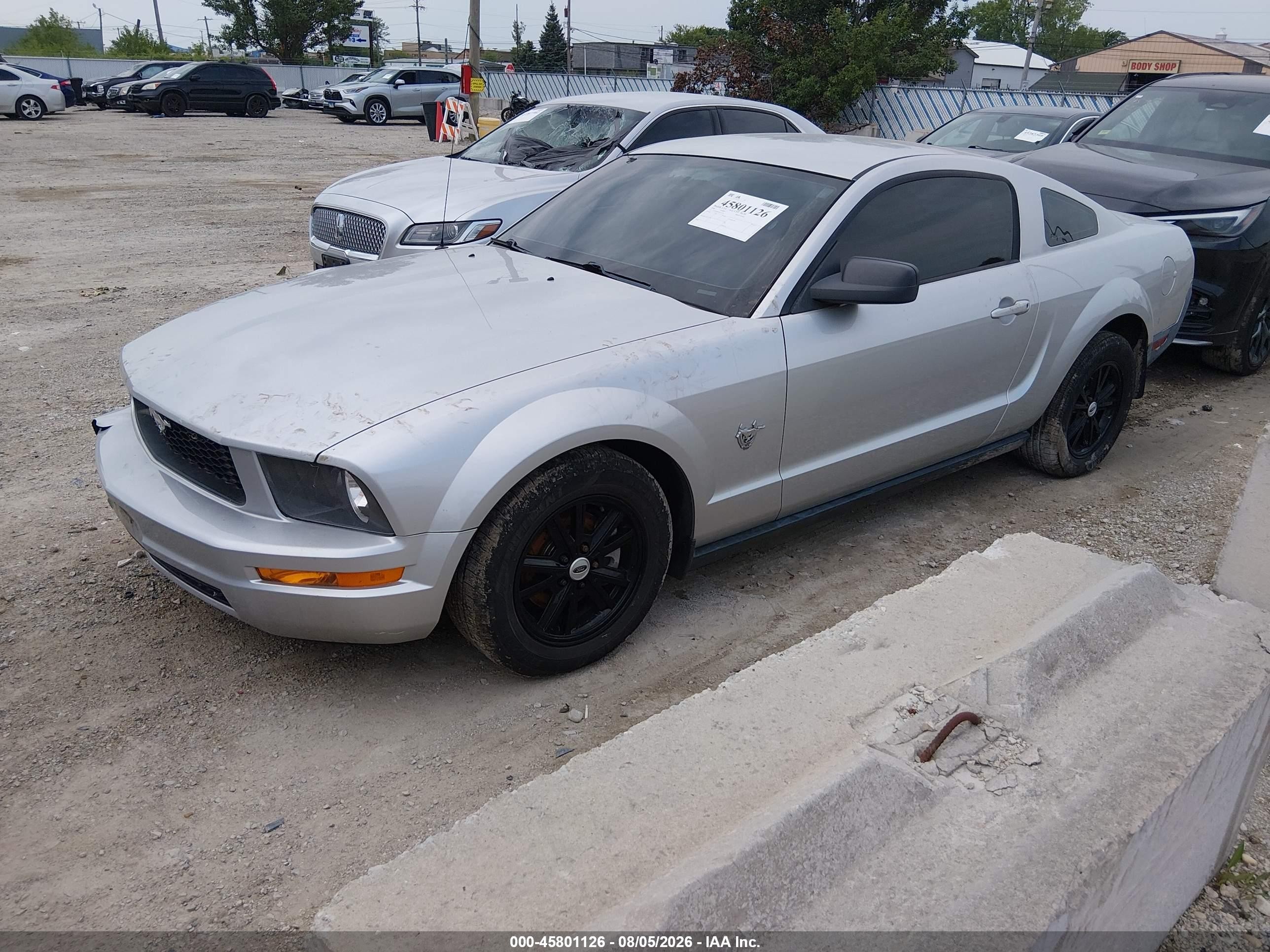 2009 Ford Mustang VIN 1ZVHT80N595123150 IAAI salvage auction — Normal Wear, Clear (Illinois), sold $725 on 2026-09-08 (photo 2)