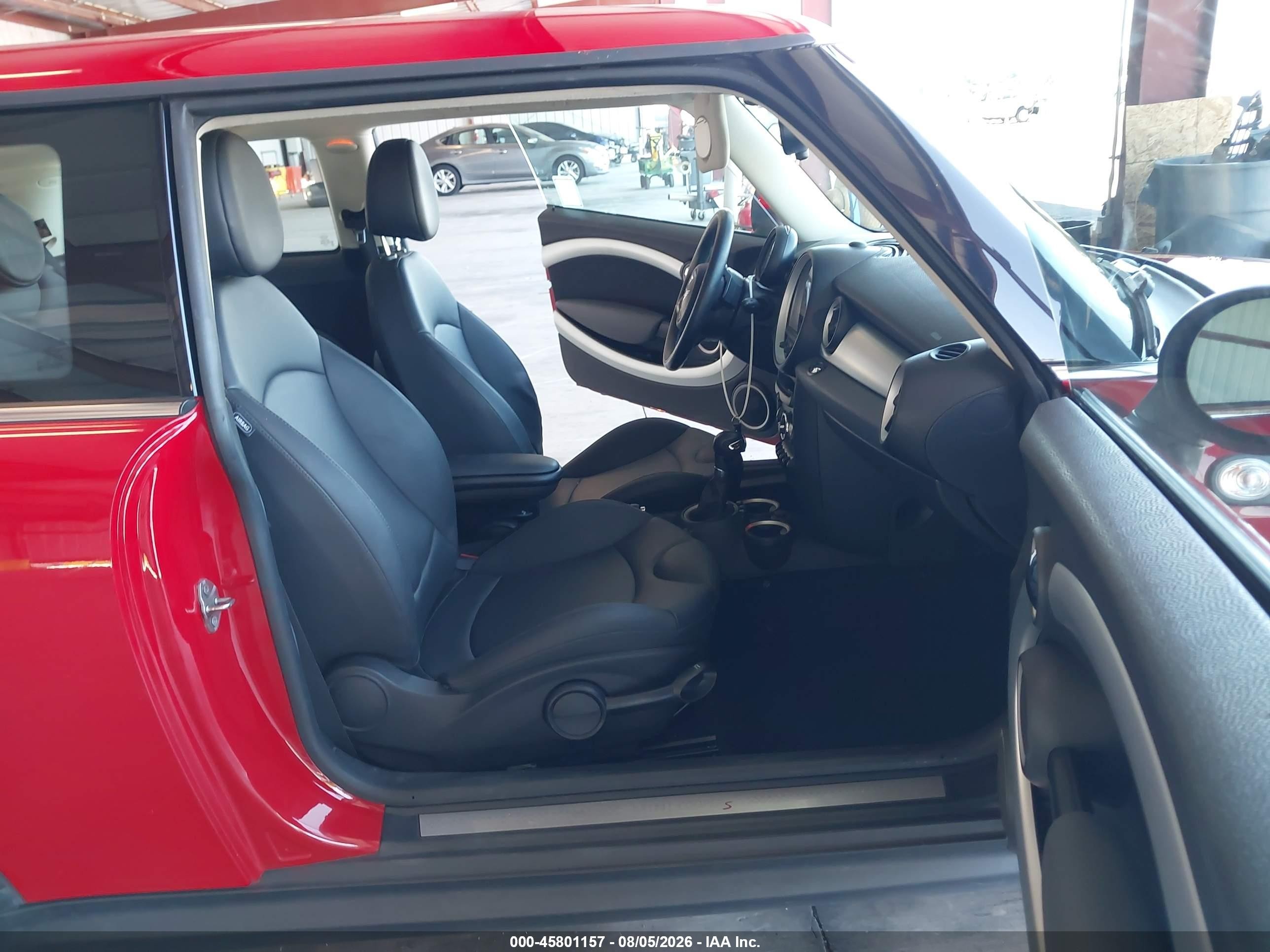 2012 Mini Cooper VIN WMWSV3C57CT386421 IAAI salvage auction — Normal Wear, Salvage (California), sold $1,700 on 2026-09-29 (photo 5)