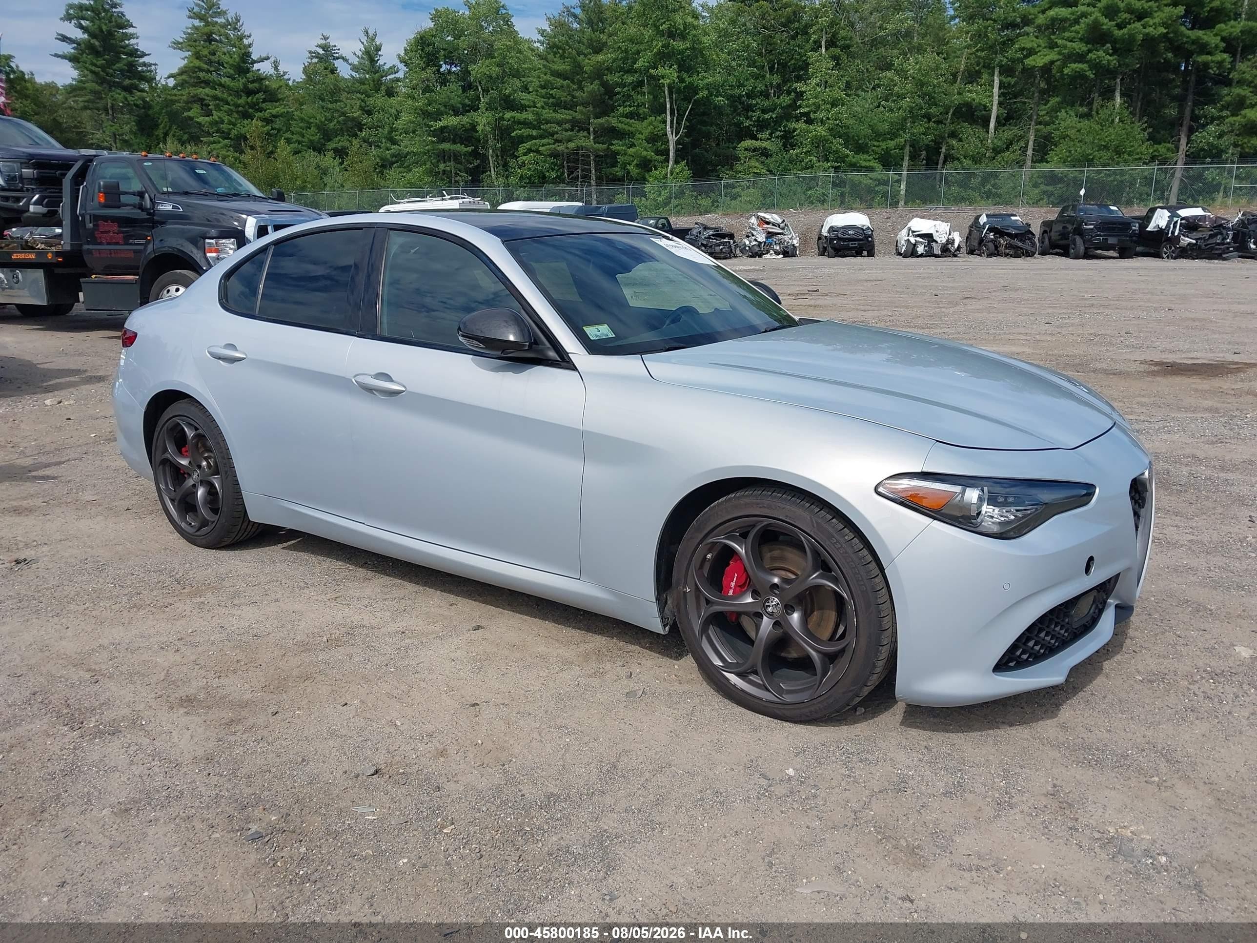 2020 Alfa Romeo Giulia VIN ZARFANBN4L7636306 — IAAI salvage auction photo
