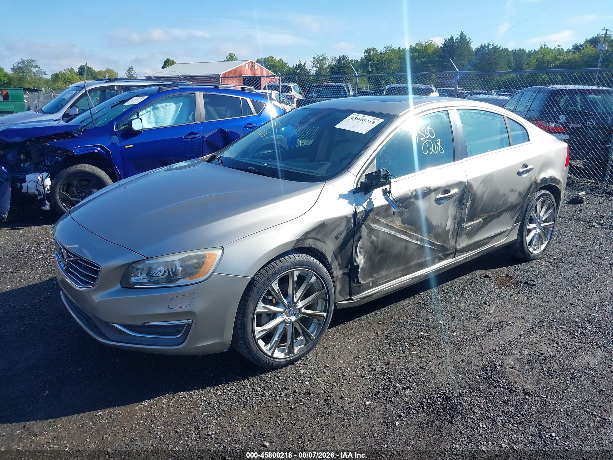 2016 Volvo S60 VIN LYV402FM3GB107323 IAAI salvage auction — Side, Salvage (South Carolina), sold $1,350 on 2026-09-19 (photo 2)