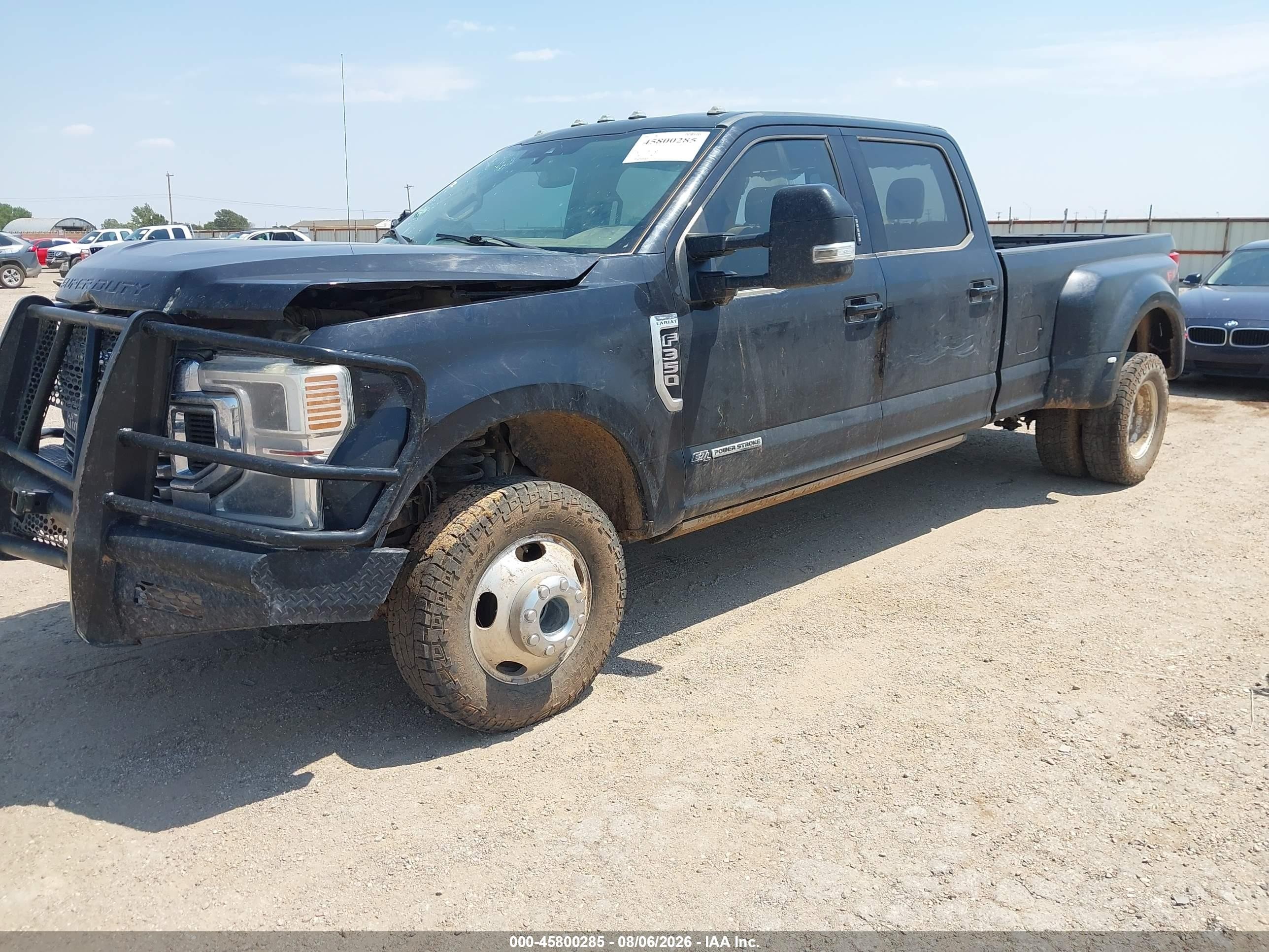 2020 Ford F-350 VIN 1FT8W3DT2LEE43605 IAAI salvage auction — Unknown, Salvage (Texas), sold $8,300 on 2026-09-25 (photo 2)