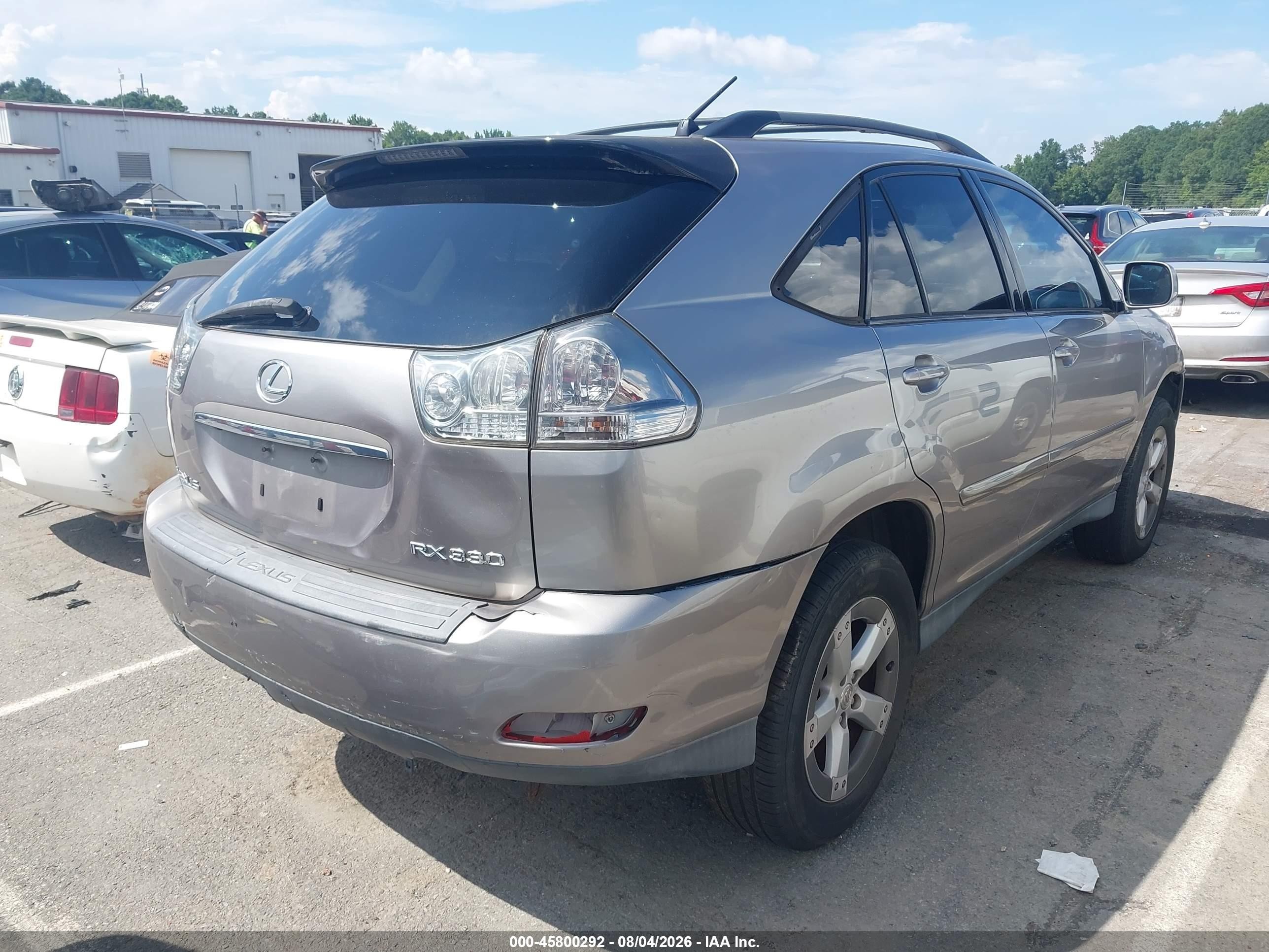 2005 Lexus Rx 330 VIN JTJGA31U050058483 IAAI salvage auction — Normal Wear, Clear (South Carolina), sold $650 on 2026-09-08 (photo 4)