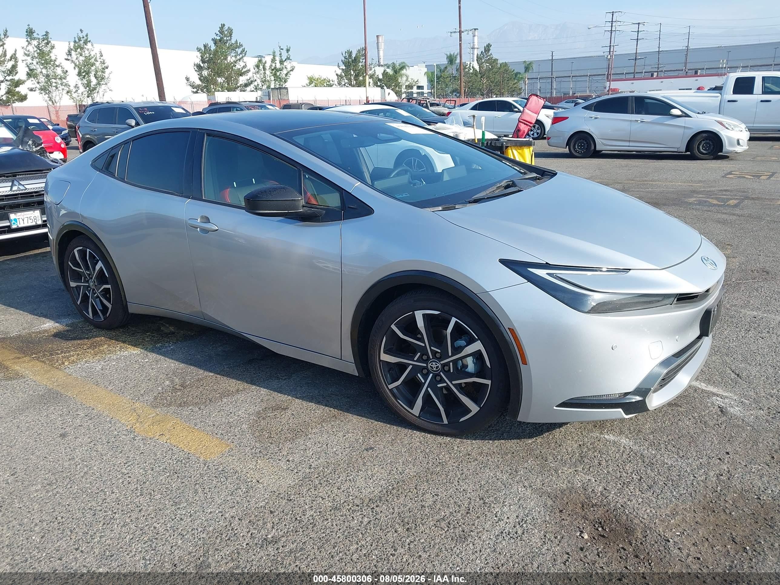 2026 Toyota Prius Plug-In VIN JTDACACU5T3062089 — IAAI salvage auction photo
