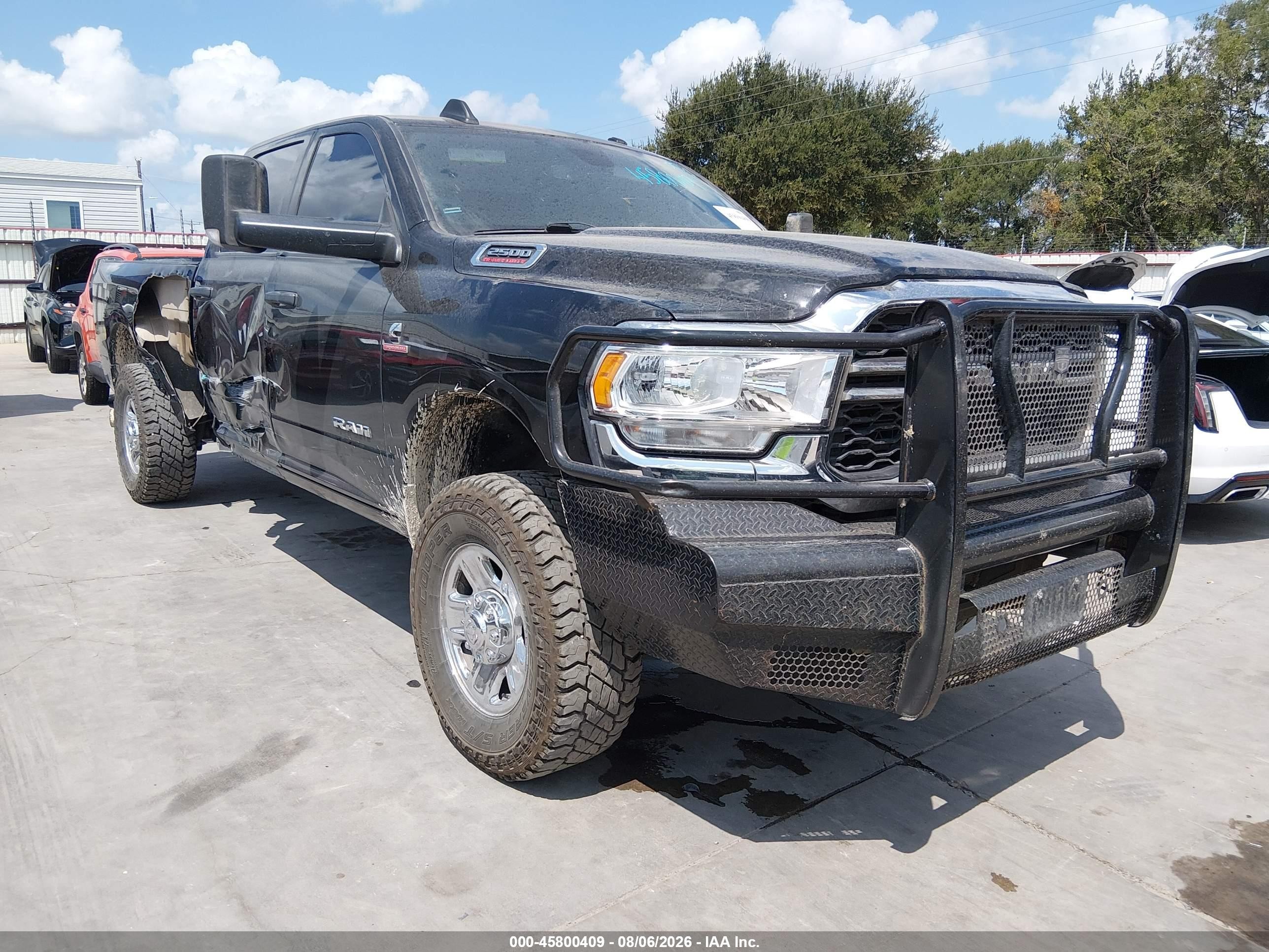 2022 Ram 2500 VIN 3C6UR5HL2NG411316 — IAAI salvage auction photo