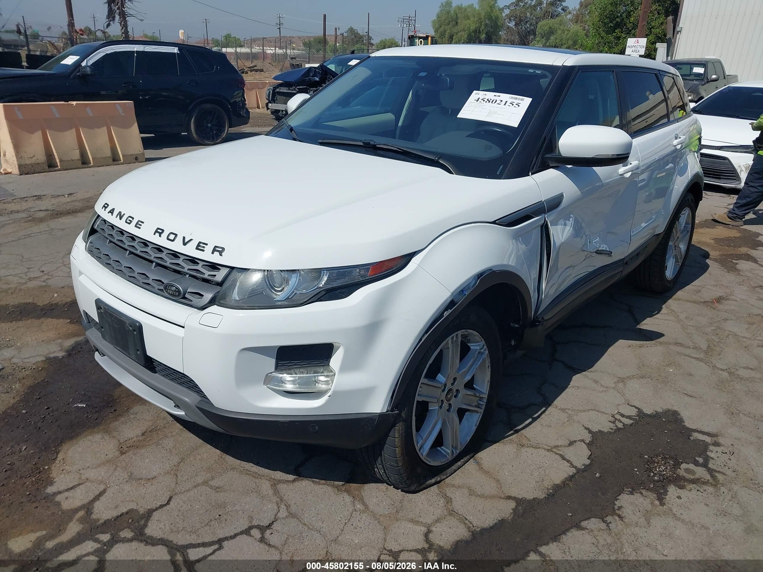 2013 Land rover Range rover evoque VIN SALVP2BG1DH821888 IAAI salvage auction — Side, Salvage (California), sold $2,150 on 2026-09-08 (photo 2)