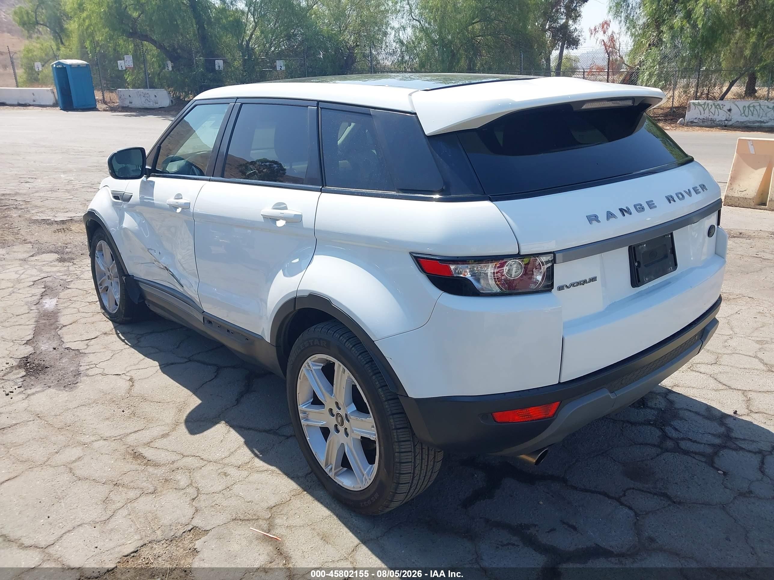 2013 Land rover Range rover evoque VIN SALVP2BG1DH821888 IAAI salvage auction — Side, Salvage (California), sold $2,150 on 2026-09-08 (photo 3)