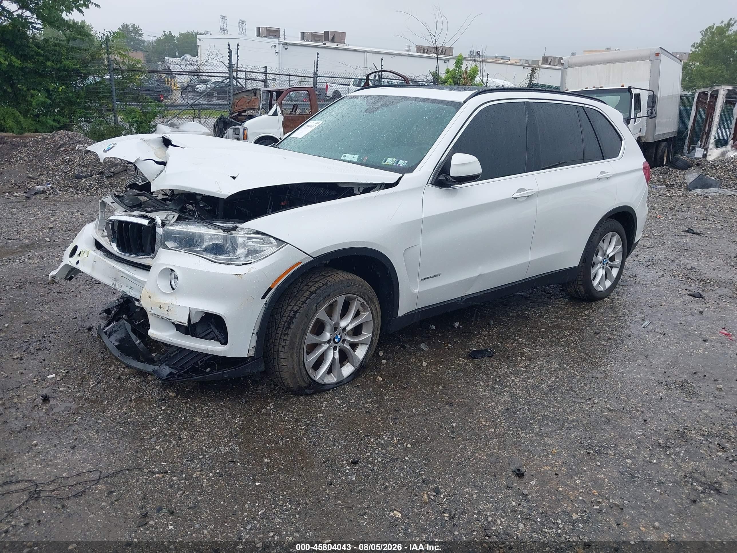 2016 BMW X5 VIN 5UXKR0C50G0P21837 IAAI salvage auction — Front End, Salvage (Pennsylvania), sold $2,500 on 2026-09-27 (photo 2)