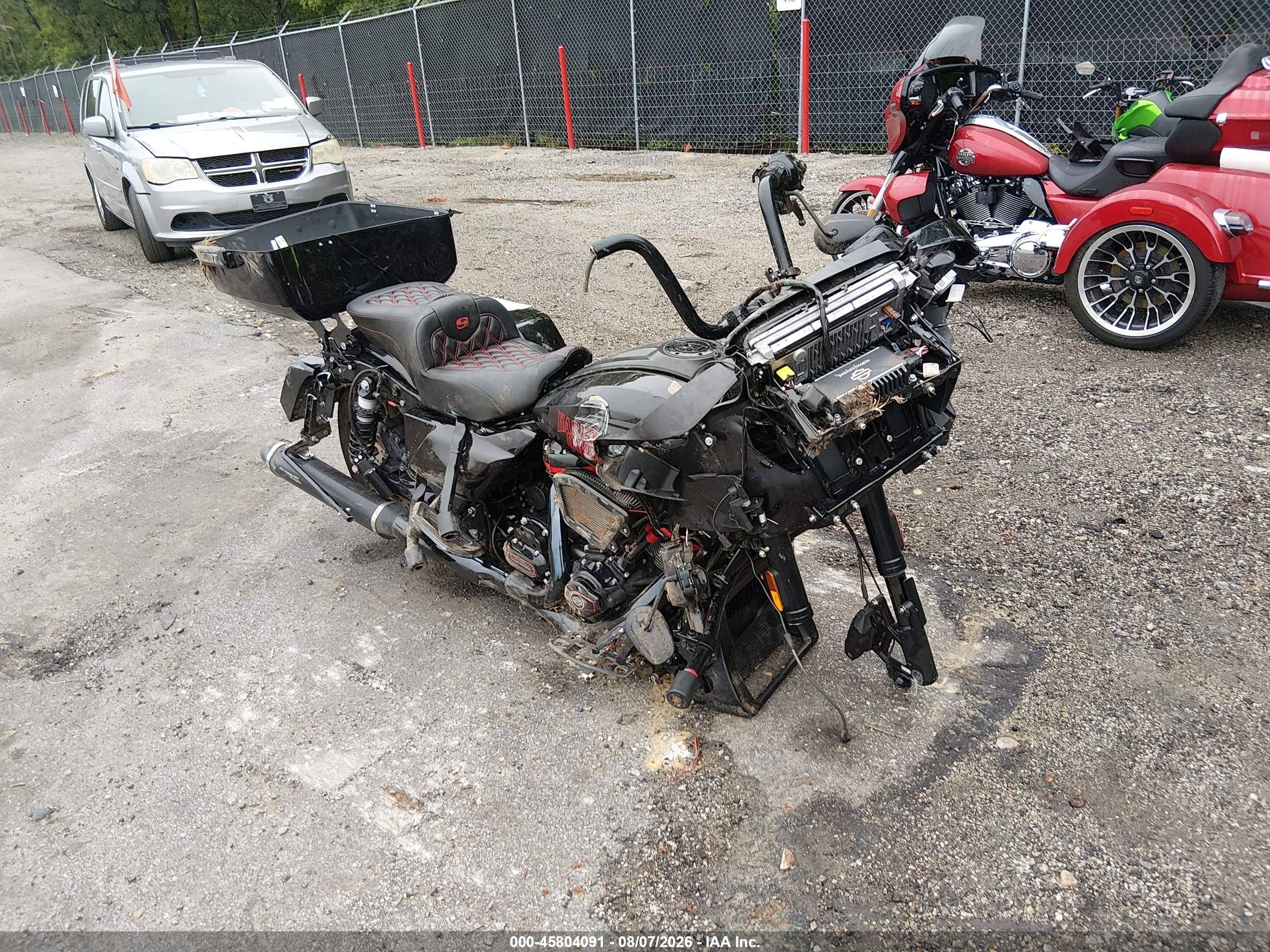 2024 Harley-Davidson FLTRXSTSE VIN 1HD1TL810RB961918 — IAAI salvage auction photo