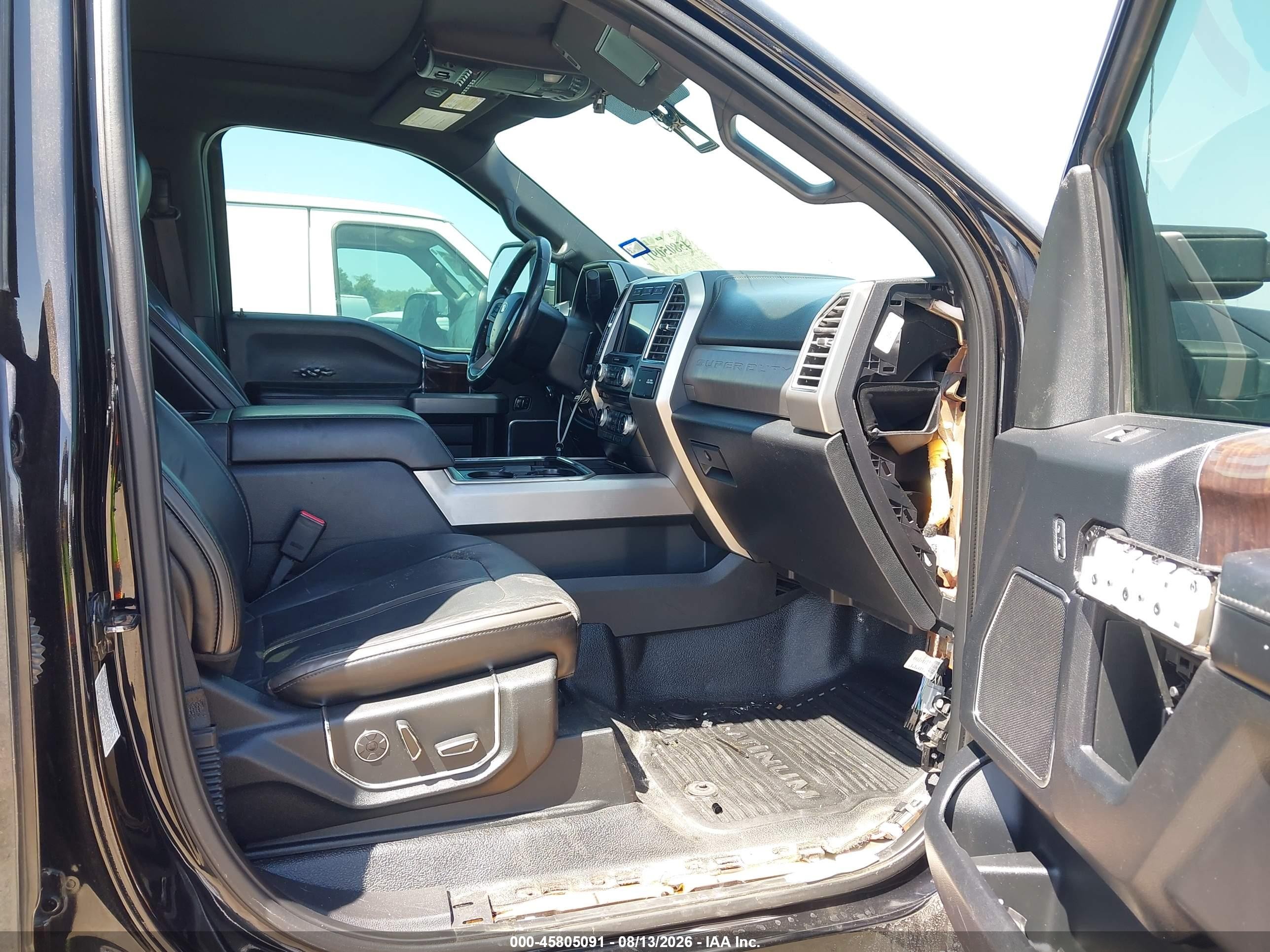 2017 Ford F350 VIN 1FT8W3BT3HEE31246 IAAI salvage auction — Theft, Original (Texas), sold $17,500 on 2026-08-25 (photo 7)