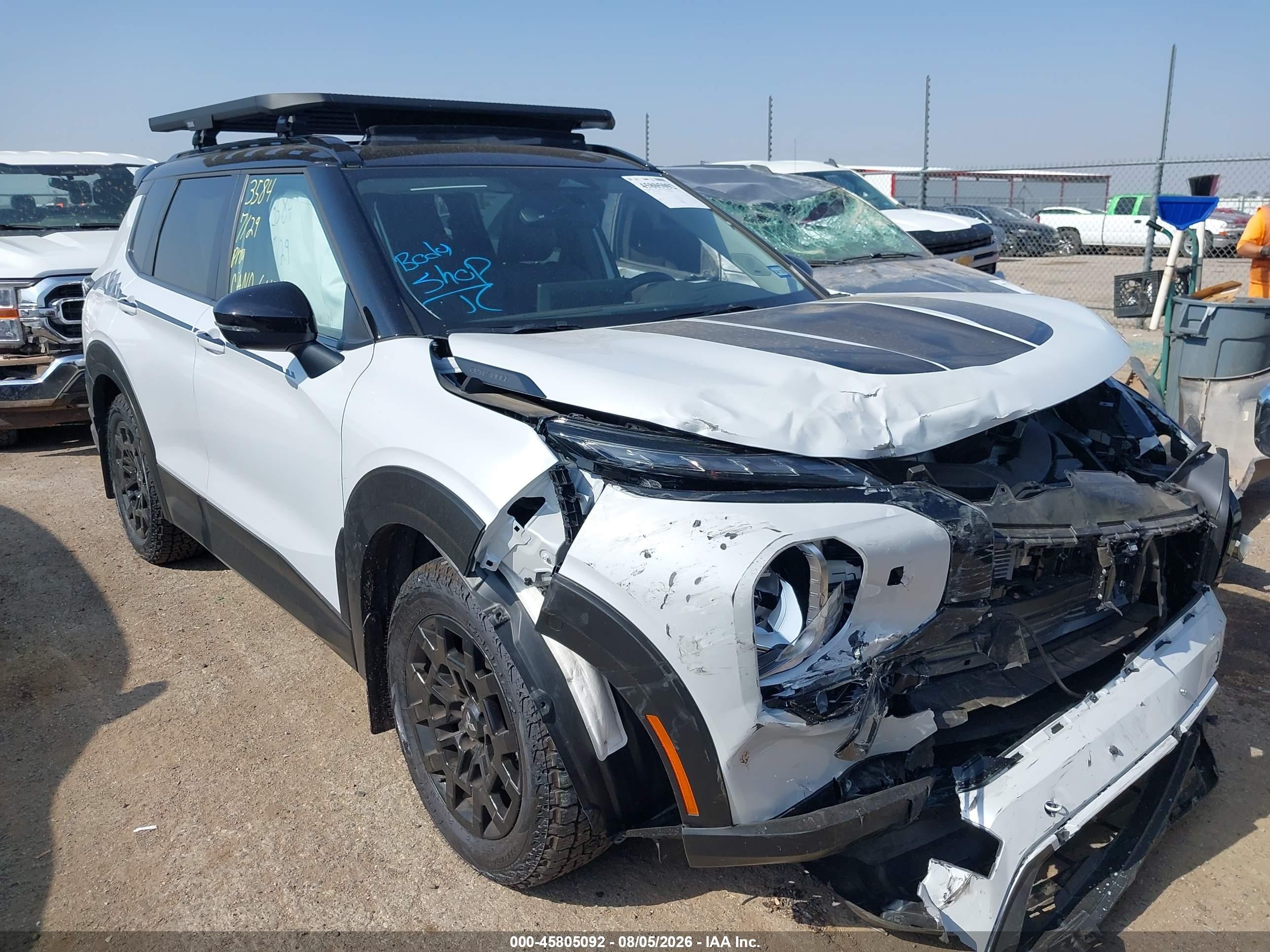 2026 Mitsubishi Outlander VIN JA4J4VAB0TZ027392 — IAAI salvage auction photo