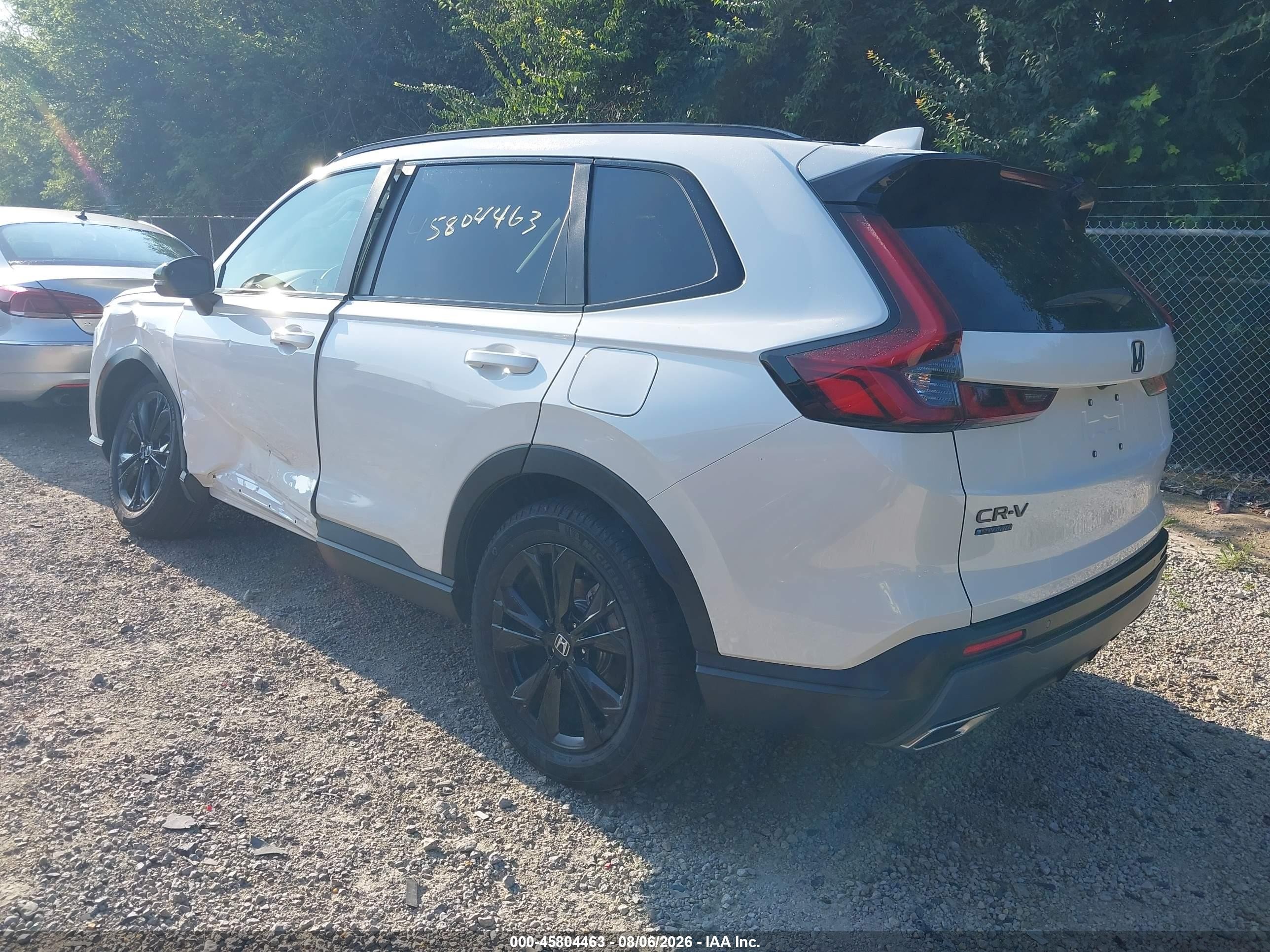 2026 Honda CR-V VIN 7FARS6H91TE109794 IAAI salvage auction — Side, Salvage (Ohio), sold $23,600 on 2026-09-16 (photo 3)