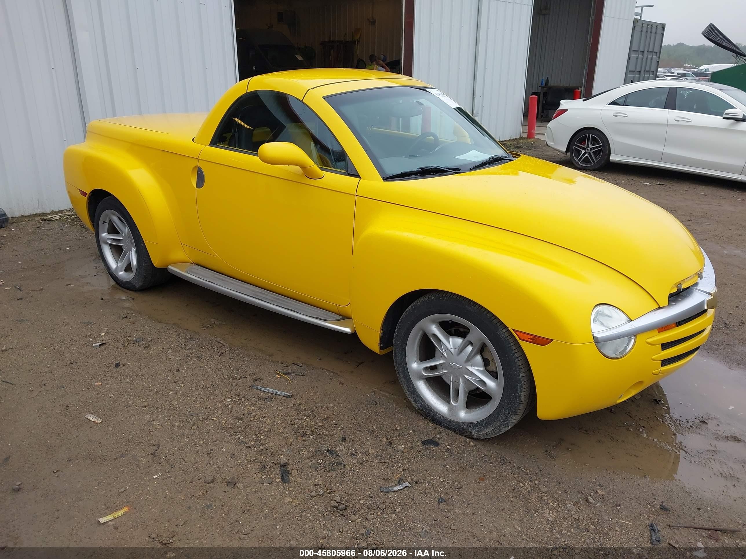 2004 Chevrolet Ssr VIN 1GCES14P84B106302 IAAI salvage auction — Front End, Clear (Michigan), sold $9,800 on 2026-09-08 (photo 1)