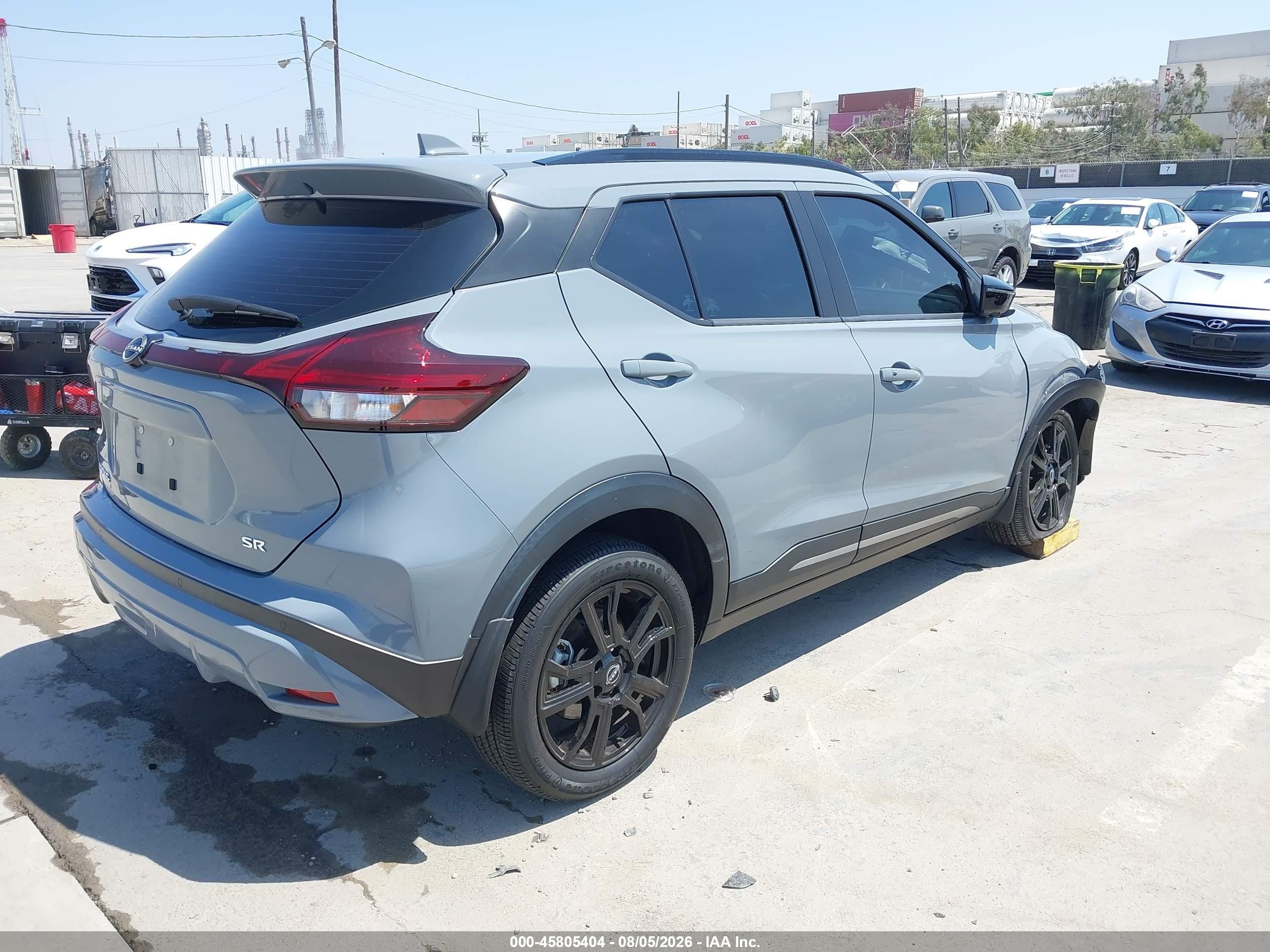 2024 Nissan Kicks VIN 3N1CP5DV4RL552860 IAAI salvage auction — Unknown, Salvage (California), sold $4,100 on 2026-09-13 (photo 4)