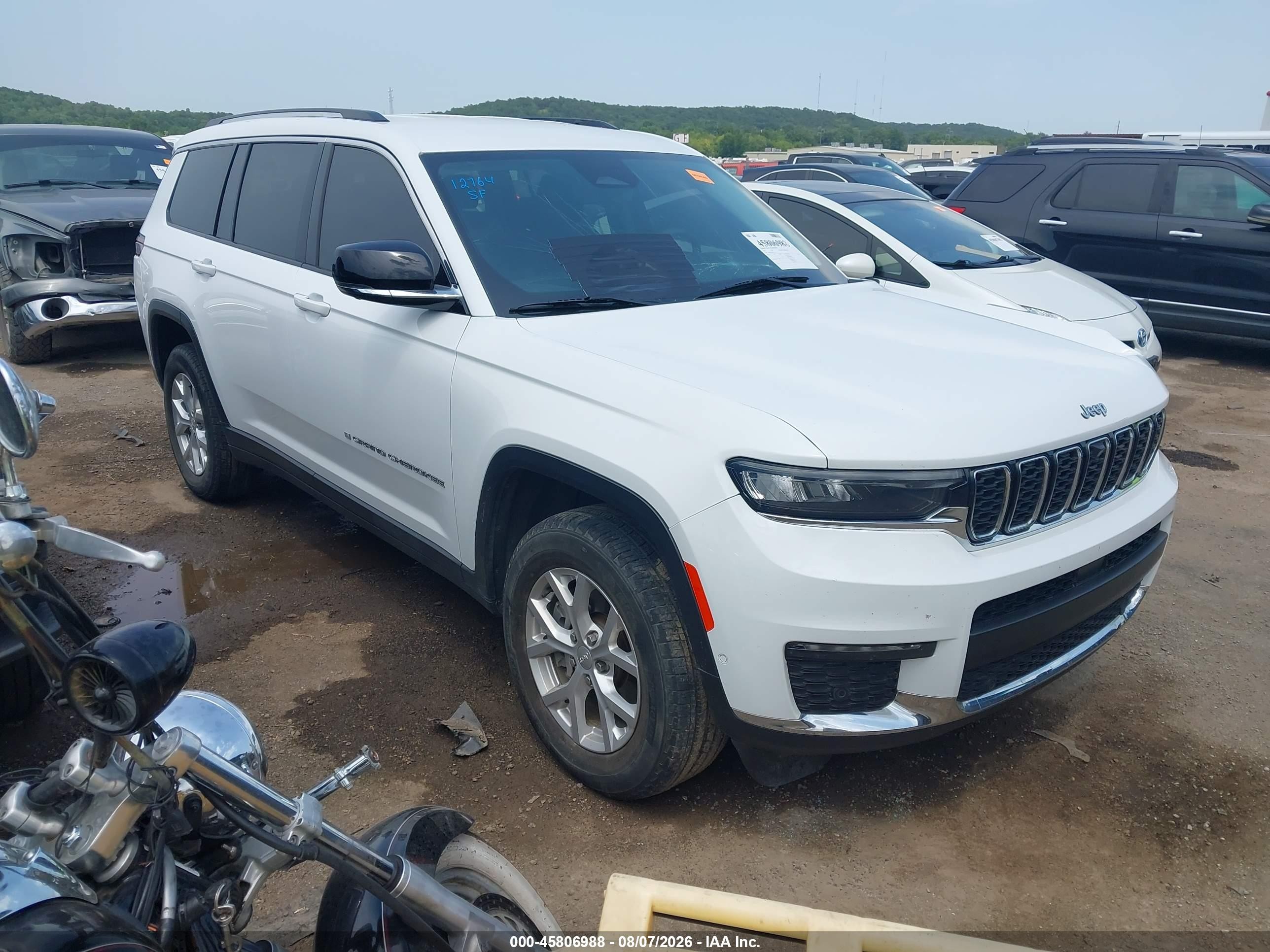 2023 Jeep Grand Cherokee L VIN 1C4RJKBG3P8875756 — IAAI salvage auction photo