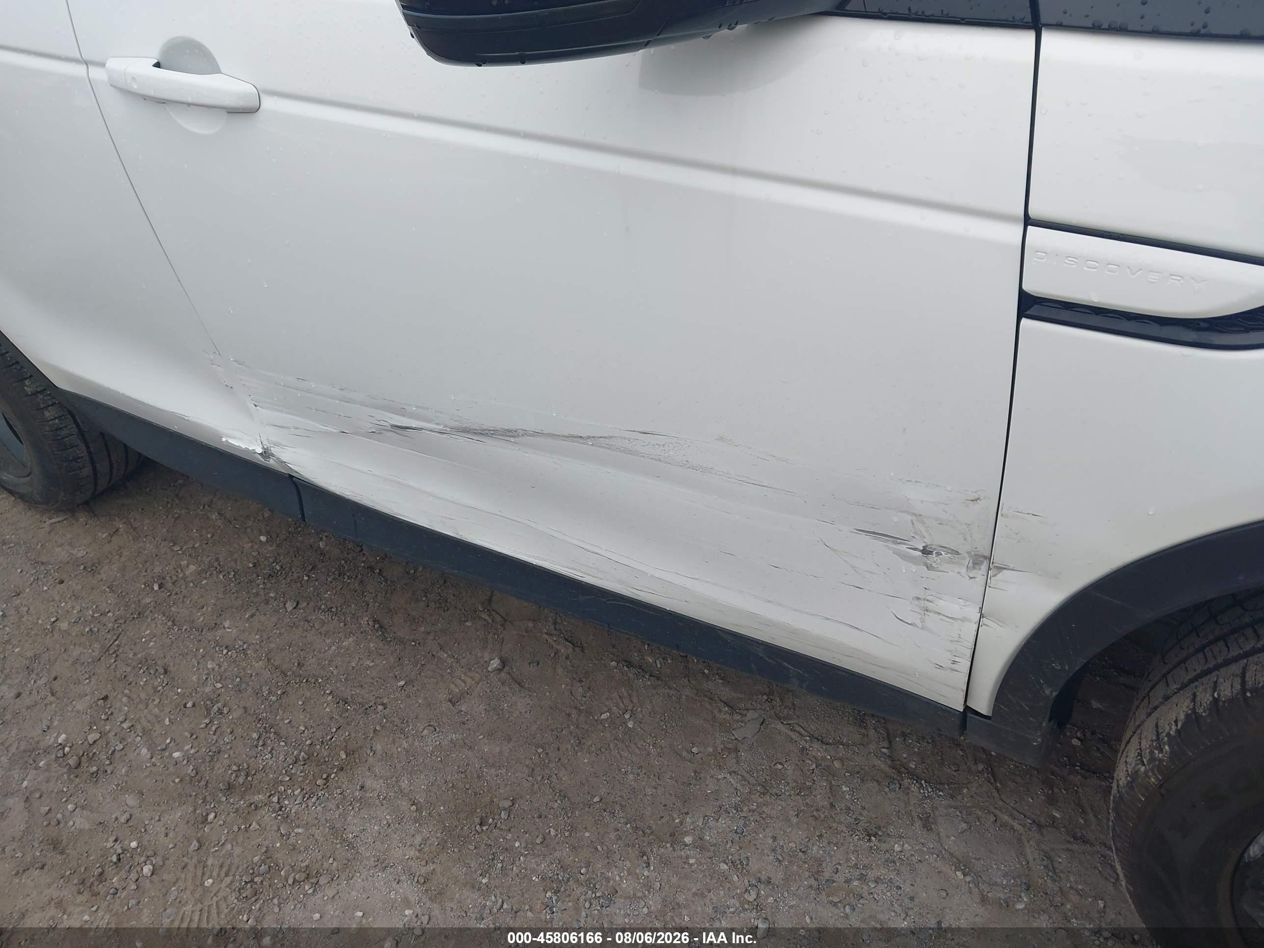 2020 Land Rover Discovery Sport VIN SALCJ2FX8LH833862 IAAI salvage auction — Side, Salvage (Pennsylvania), sold $7,200 on 2026-09-12 (photo 6)
