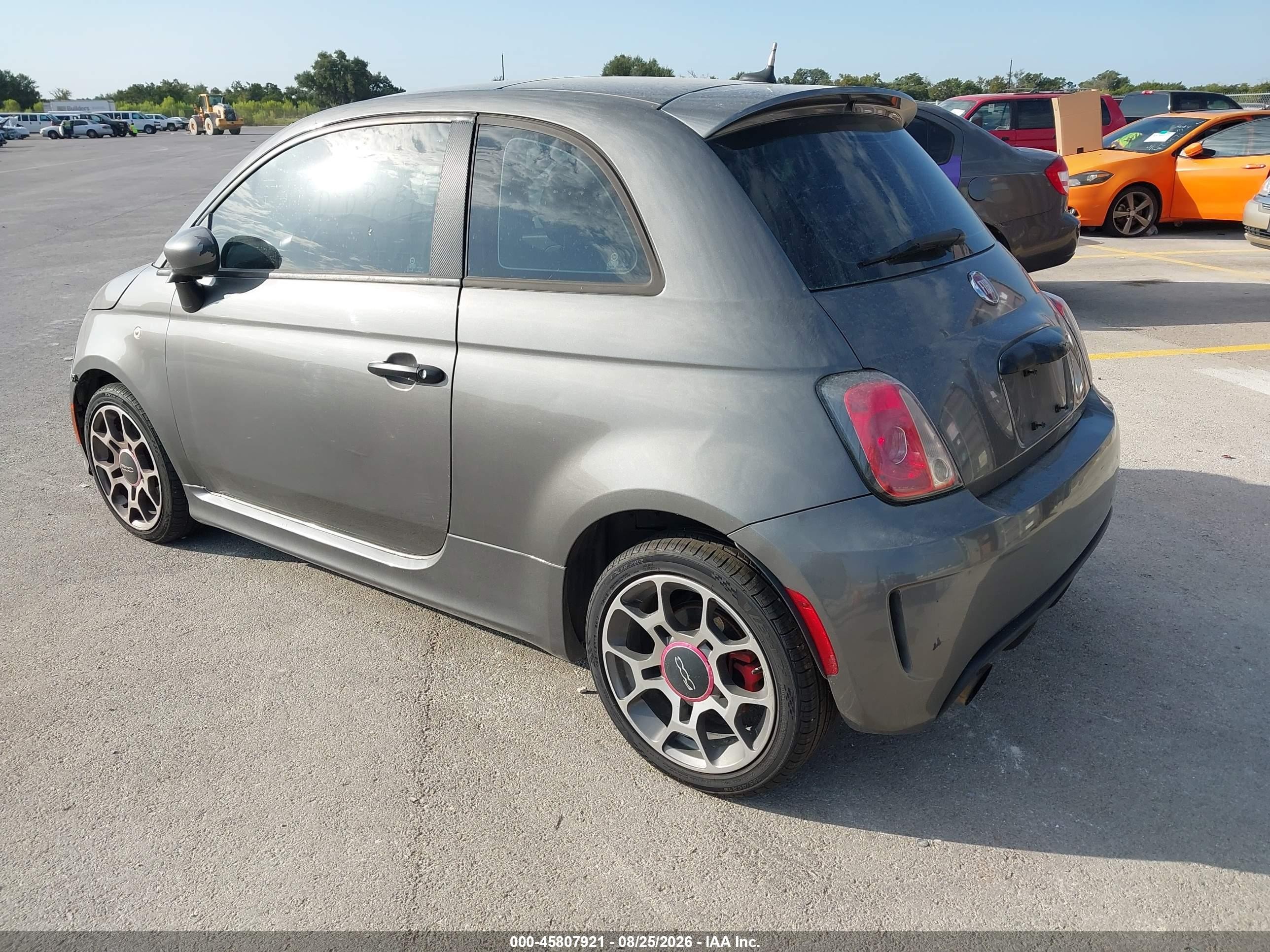 2013 Fiat 500 VIN 3C3CFFHH9DT613532 IAAI salvage auction — Normal Wear, Original (Texas), sold $1,000 on 2026-09-03 (photo 3)