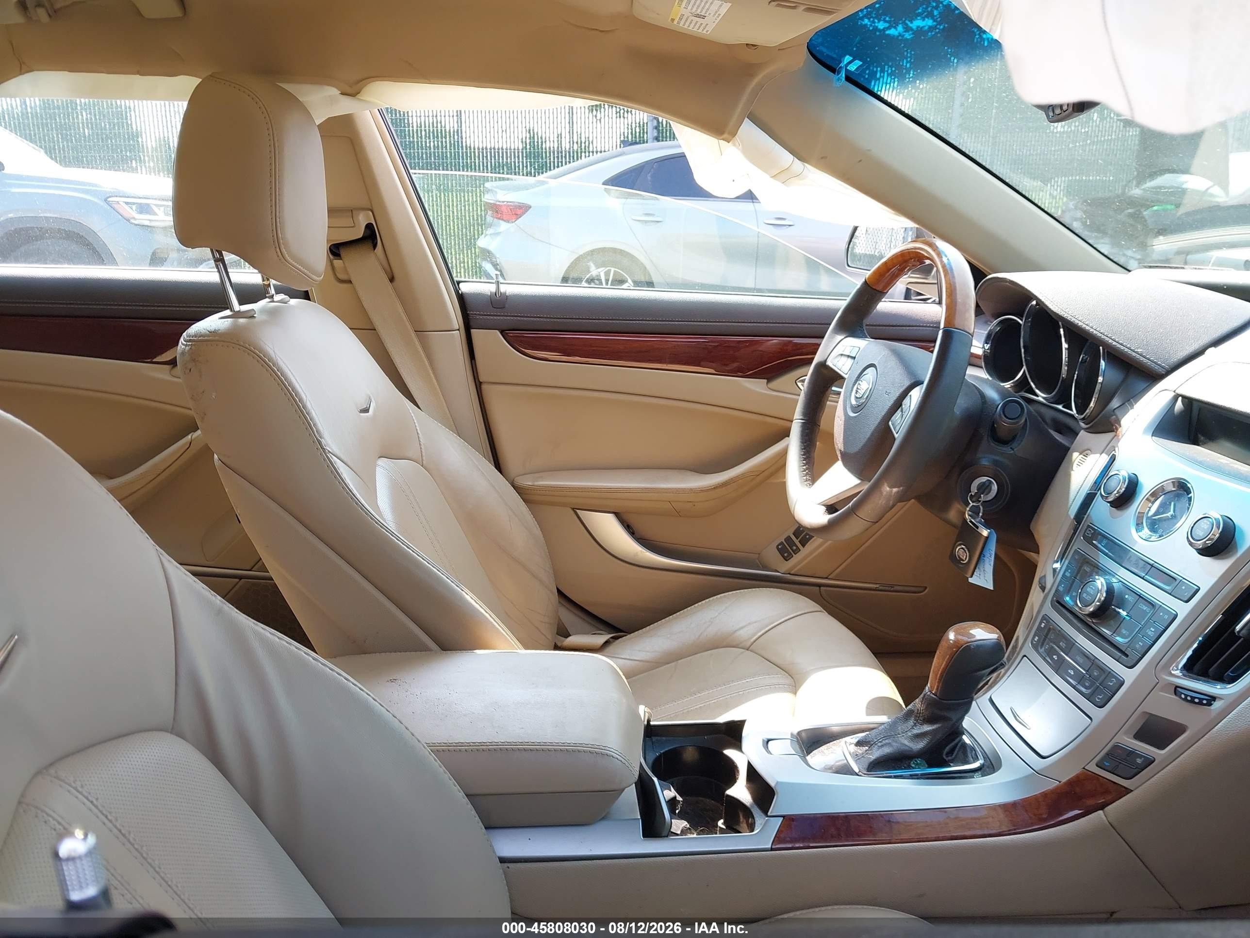 2011 Cadillac CTS VIN 1G6DF5EY9B0108618 IAAI salvage auction — Side, Wait Title, sold $600 on 2026-09-20 (photo 5)