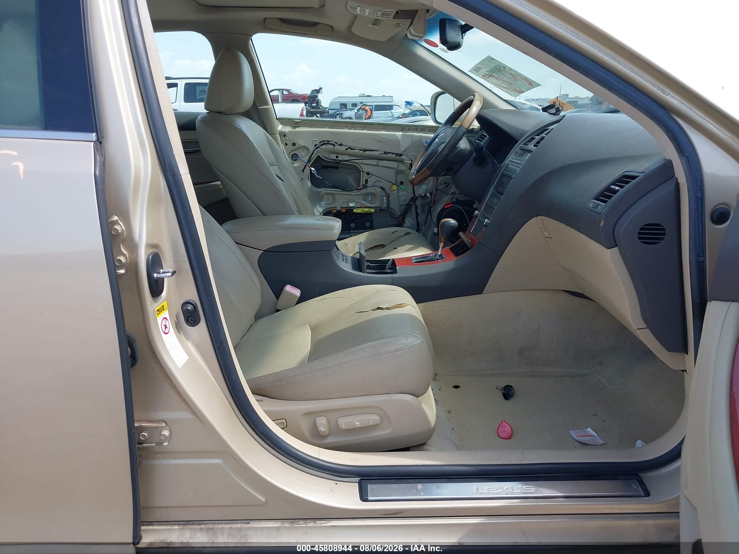 2007 Lexus ES VIN JTHBJ46G472062175 IAAI salvage auction — Side, Original (Texas), sold $975 on 2026-09-09 (photo 5)