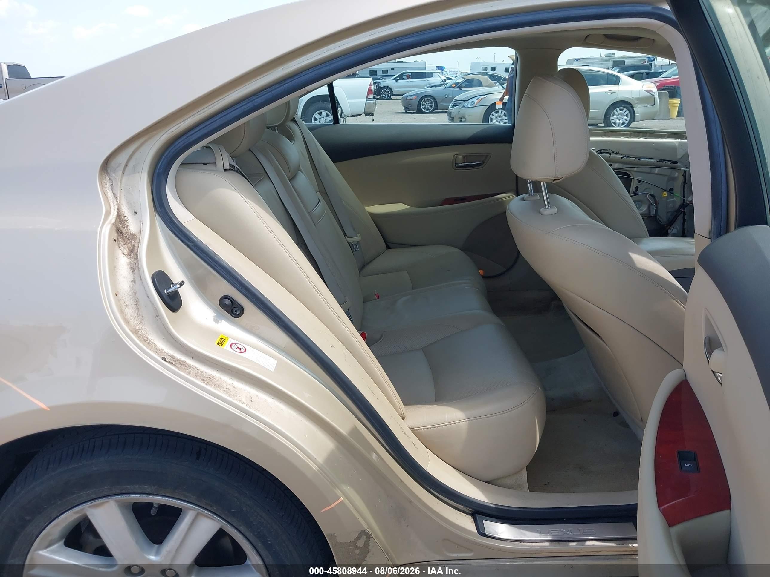 2007 Lexus ES VIN JTHBJ46G472062175 IAAI salvage auction — Side, Original (Texas), sold $975 on 2026-09-09 (photo 8)