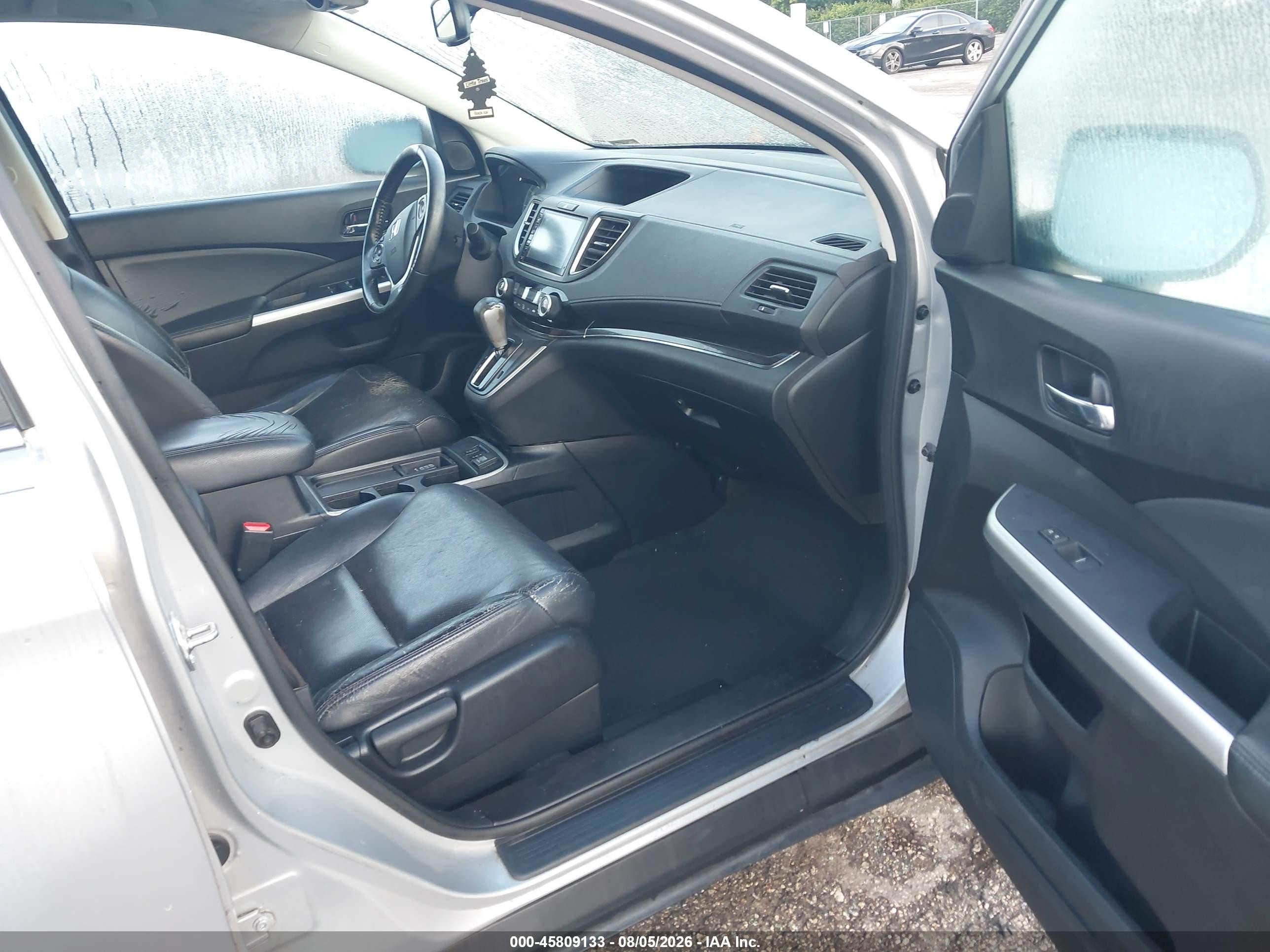 2015 Honda Cr-v VIN 2HKRM3H77FH510680 IAAI salvage auction — Normal Wear, Clear (Florida), sold $2,025 on 2026-09-08 (photo 5)