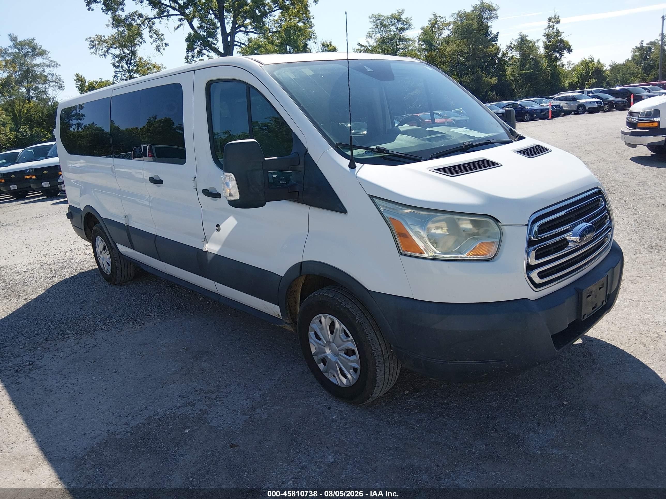 2015 Ford Transit-350 VIN 1FBZX2ZM5FKB27963 — IAAI salvage auction photo