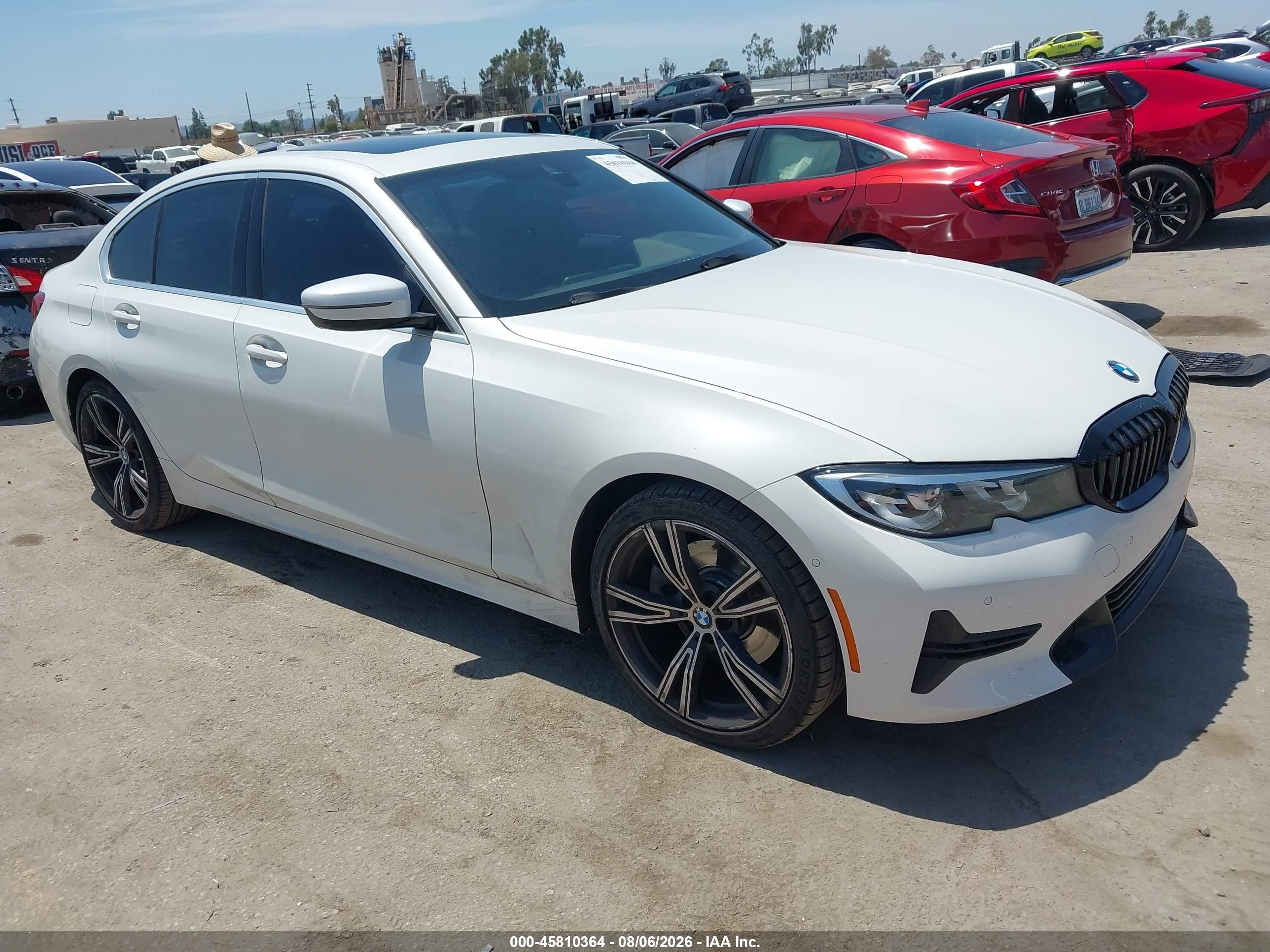 2020 BMW 3 Series VIN 3MW5R1J00L8B15950 — IAAI salvage auction photo