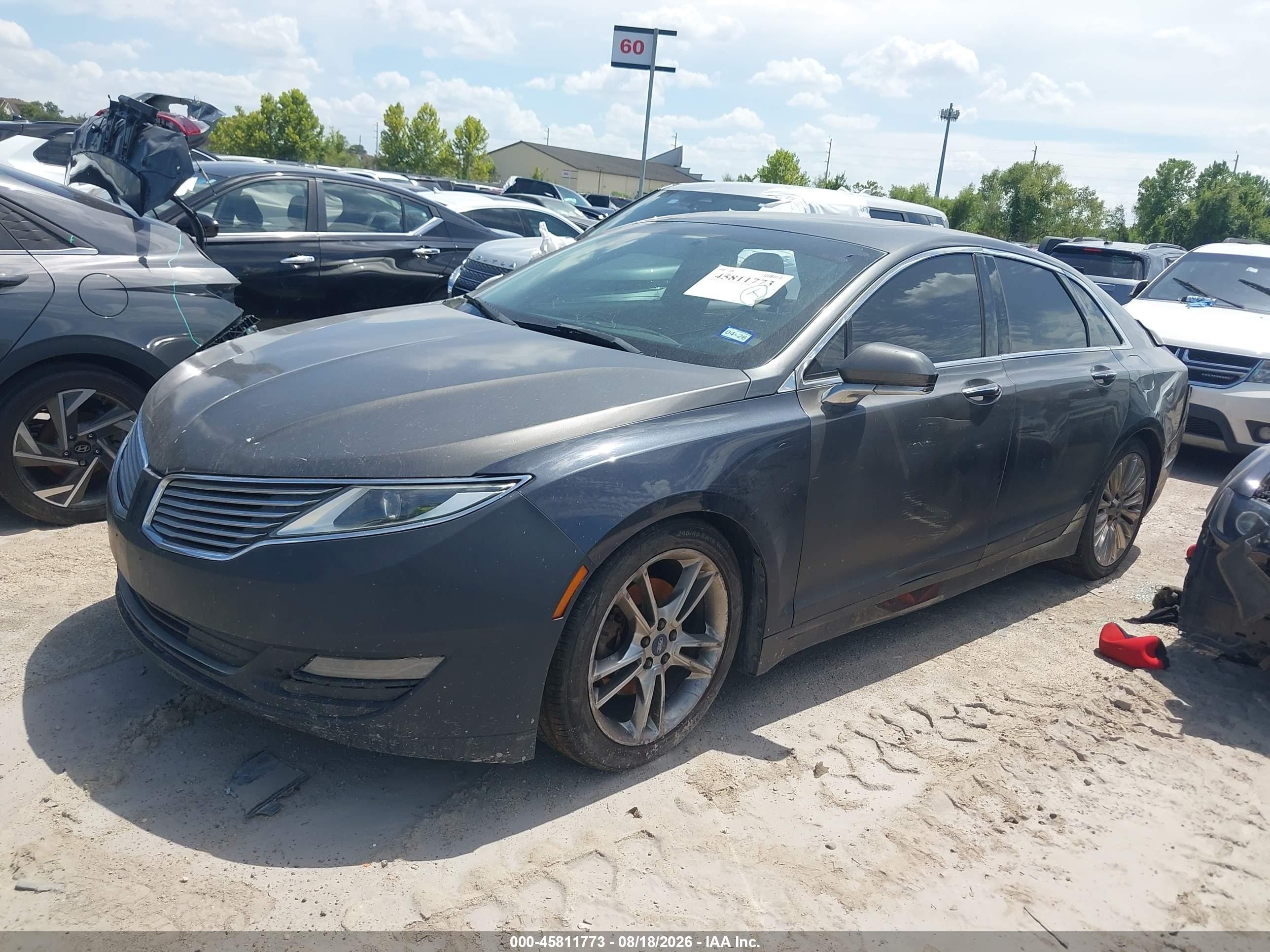 2016 Lincoln Mkz VIN 3LN6L2G97GR626183 IAAI salvage auction — Side, Salvage (Texas), sold $950 on 2026-09-07 (photo 2)