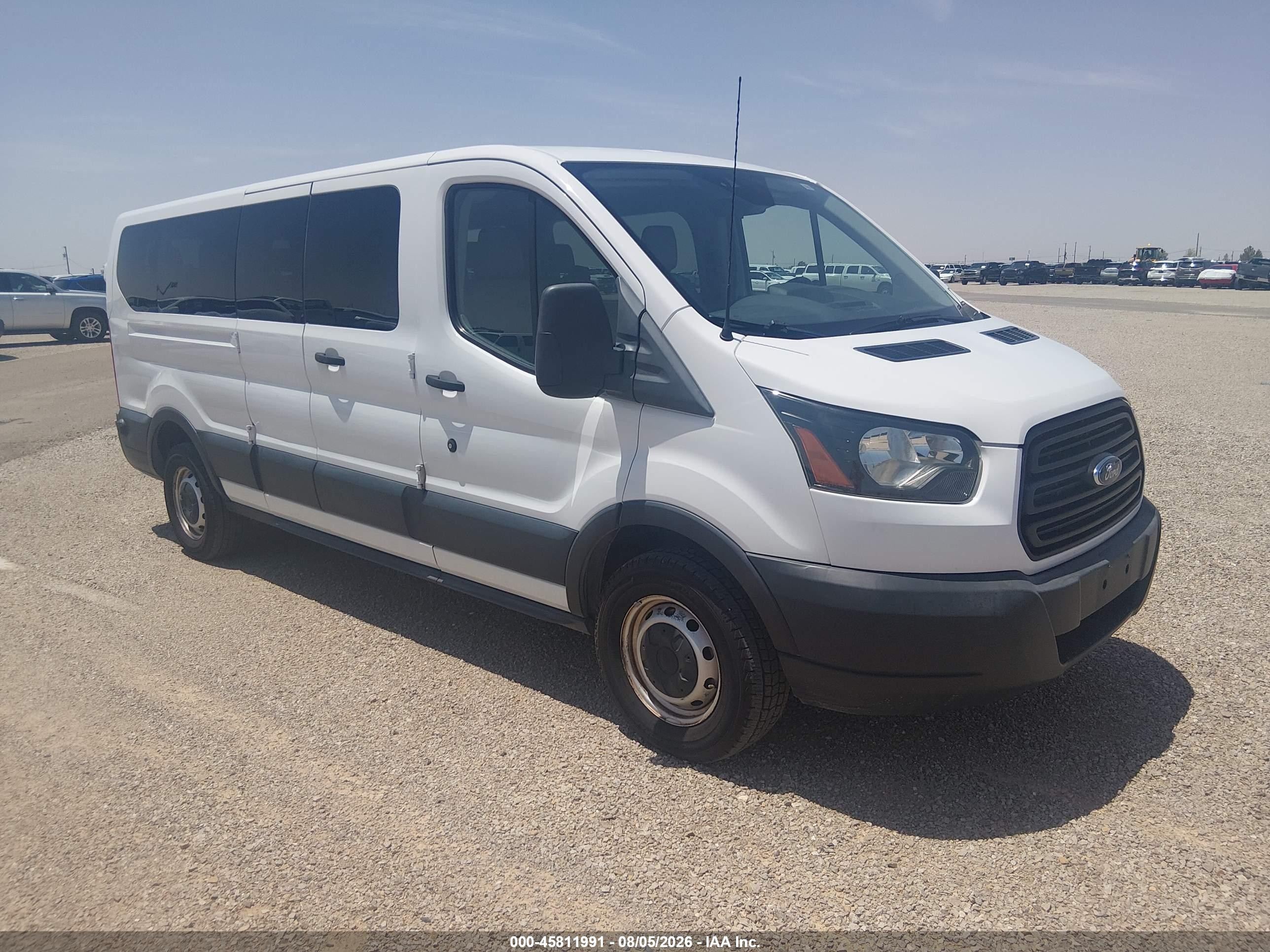 2019 Ford Transit-350 VIN 1FBZX2ZM5KKA03038 — IAAI salvage auction photo
