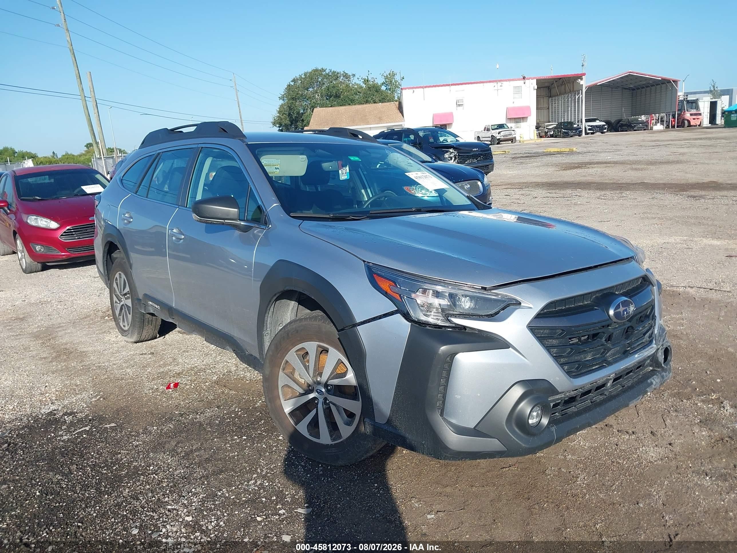 2025 Subaru Outback VIN 4S4BTAAC9S3277869 IAAI salvage auction — Front End, Rebuildable (Florida), sold $7,400 on 2026-10-06 (photo 1)