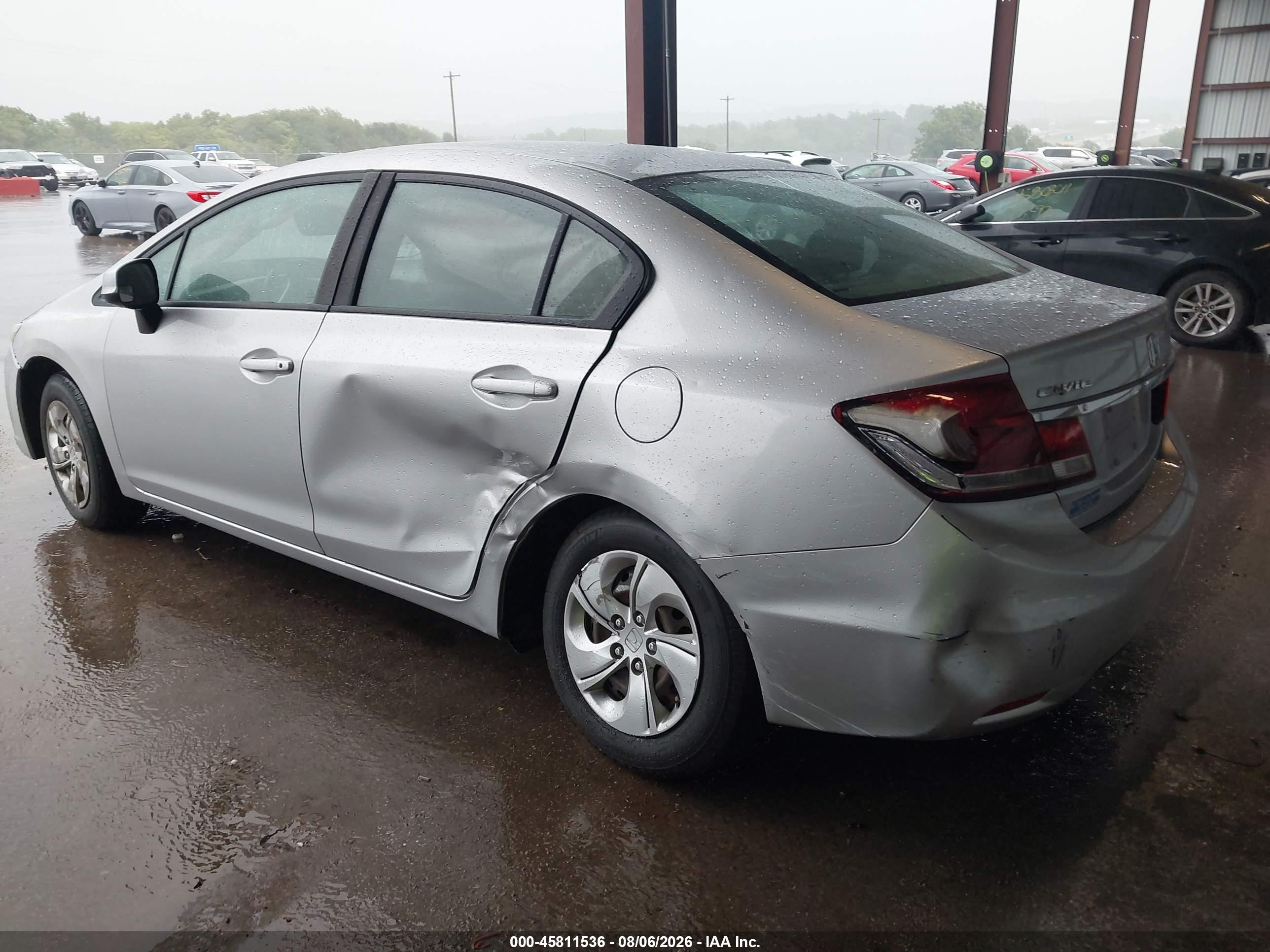 2013 Honda Civic VIN 19XFB2F59DE027231 IAAI salvage auction — Side, Salvage (Missouri), sold $800 on 2026-09-16 (photo 3)