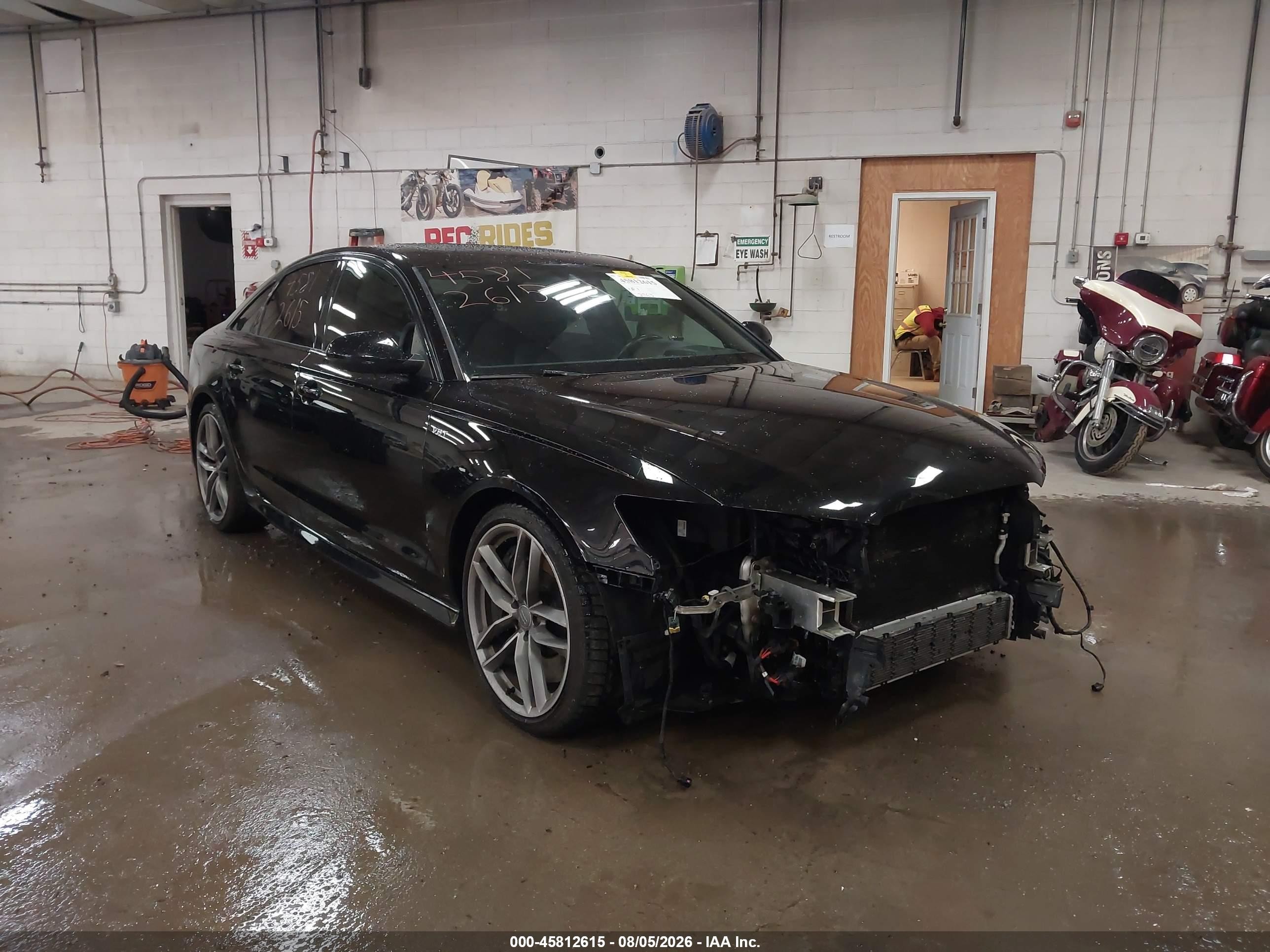 2016 Audi S6 VIN WAUH2AFC8GN156947 — IAAI salvage auction photo