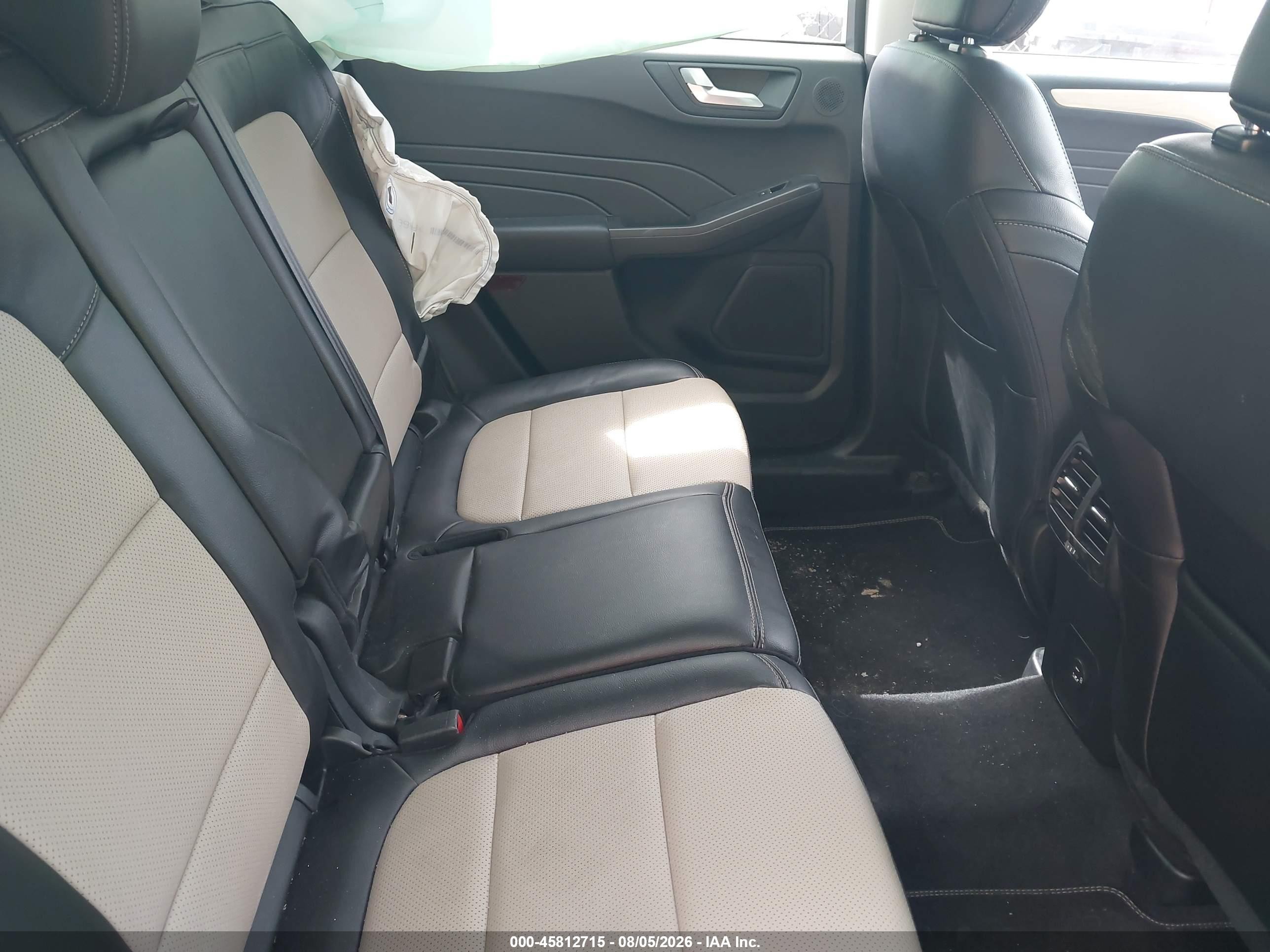 2021 Ford Escape VIN 1FMCU9J94MUA04825 IAAI salvage auction — Suspension, Salvage (Rhode Island), sold $3,800 on 2026-09-13 (photo 8)