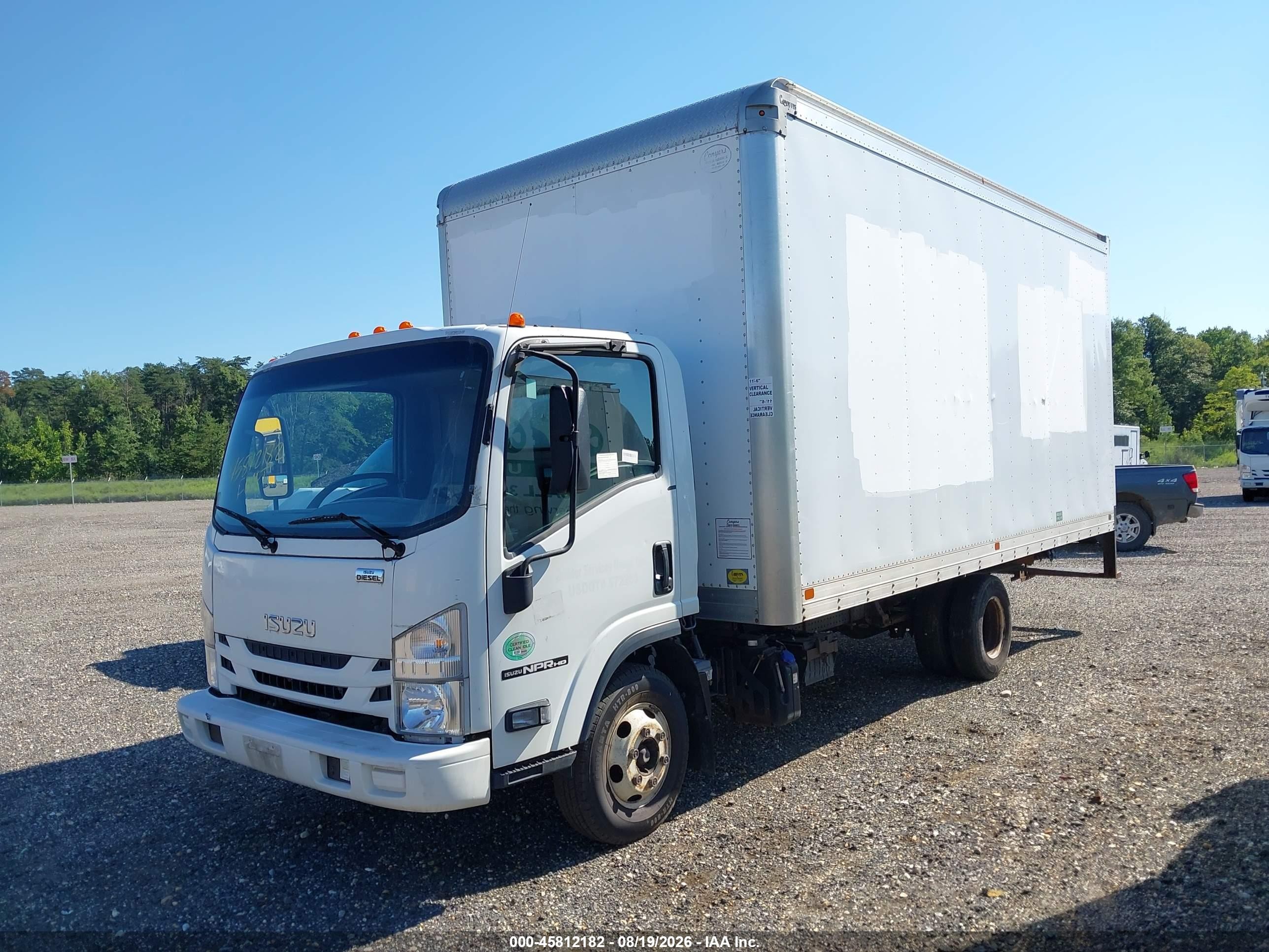 2018 Isuzu Npr Hd VIN JALC4W164J7009816 IAAI salvage auction — Front End, Clear (Maryland), sold $7,000 on 2026-09-09 (photo 2)