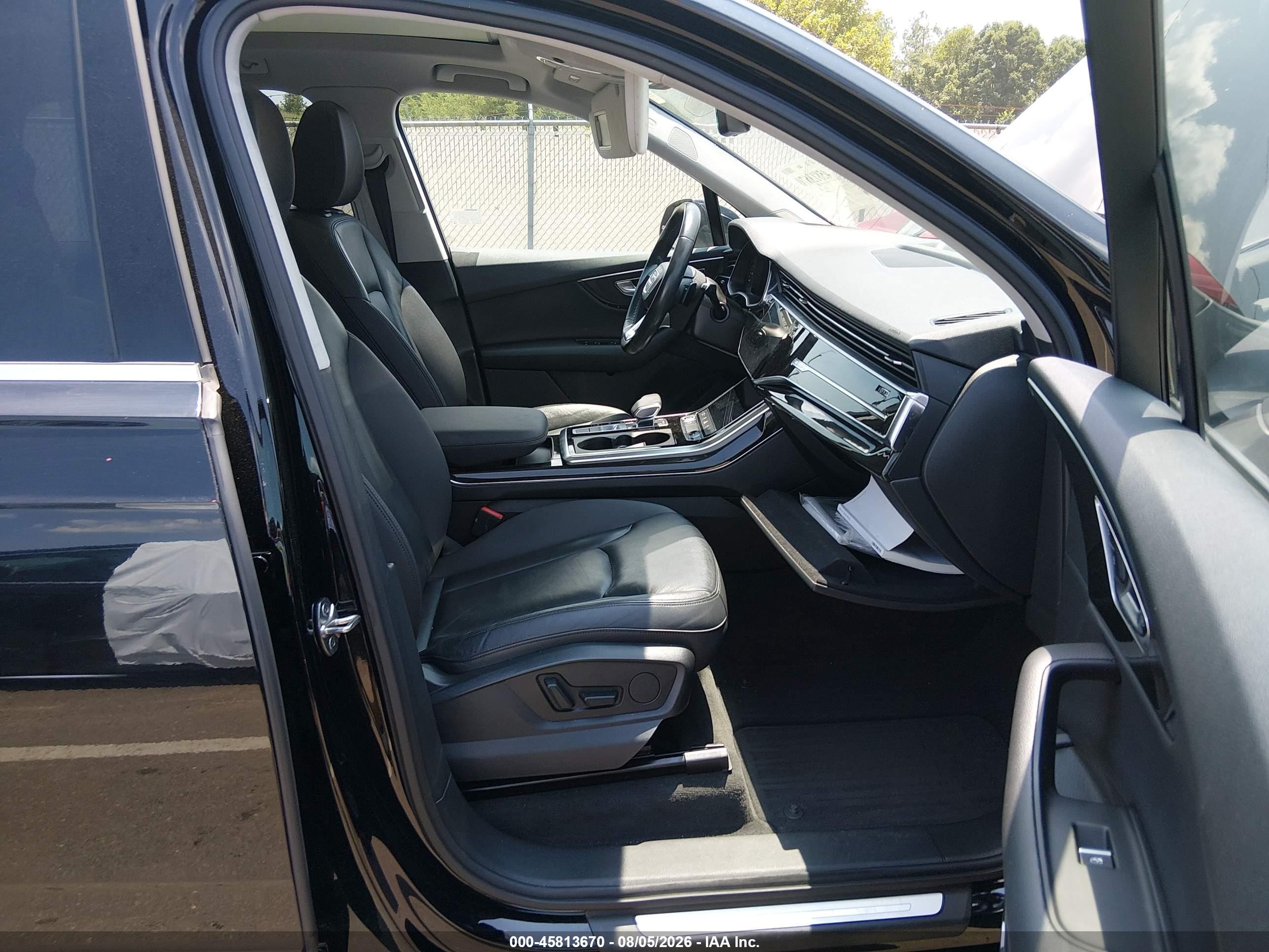 2021 Audi Q7 VIN WA1LXAF7XMD021188 IAAI salvage auction — Front End, Salvage (Mississippi), sold $11,000 on 2026-09-05 (photo 5)