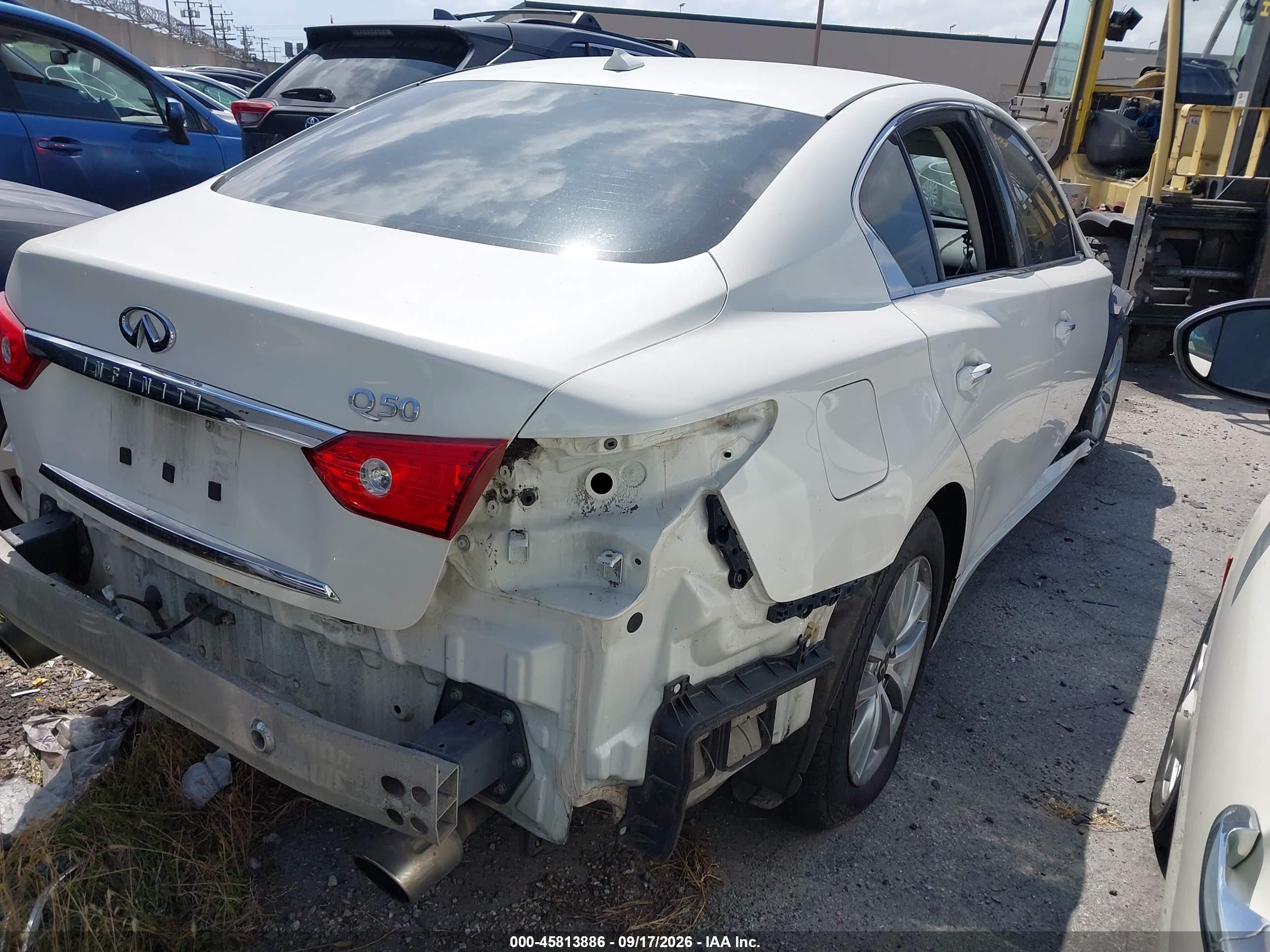 2016 Infiniti Q50 VIN JN1CV7AP2GM203058 IAAI salvage auction — Vandalized, Non-Repairable Certificate (California), sold $575 on 2026-09-19 (photo 4)
