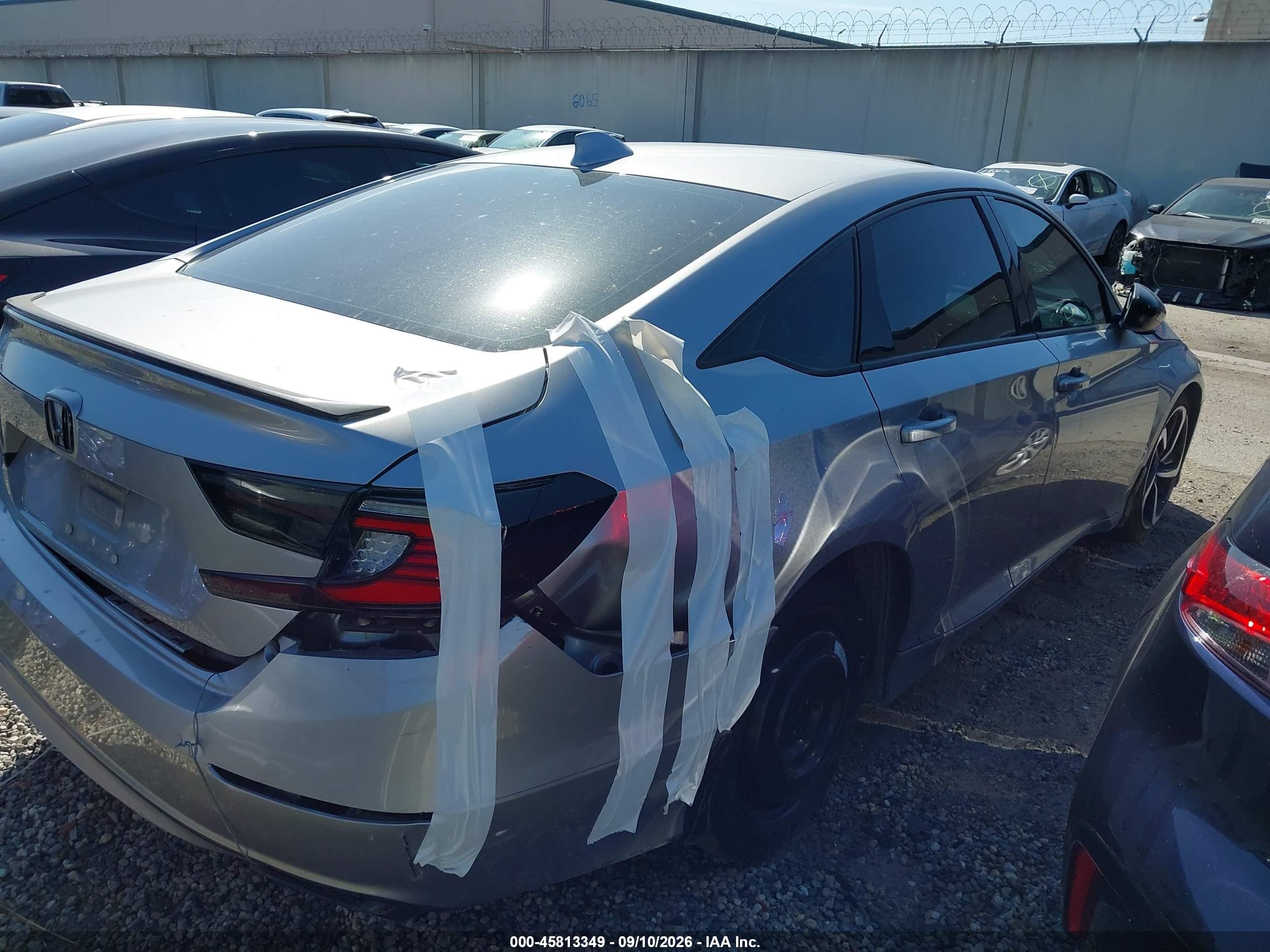 2018 Honda Accord VIN 1HGCV1F32JA266798 IAAI salvage auction — Rear End, Salvage Certificate (California), sold $4,250 on 2026-09-12 (photo 4)