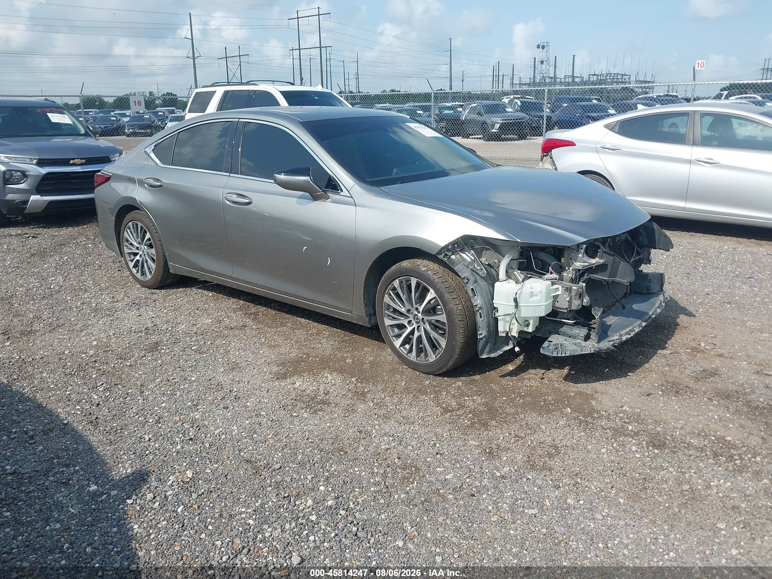 2019 Lexus ES 350 VIN 58ABZ1B10KU003006 — IAAI salvage auction photo