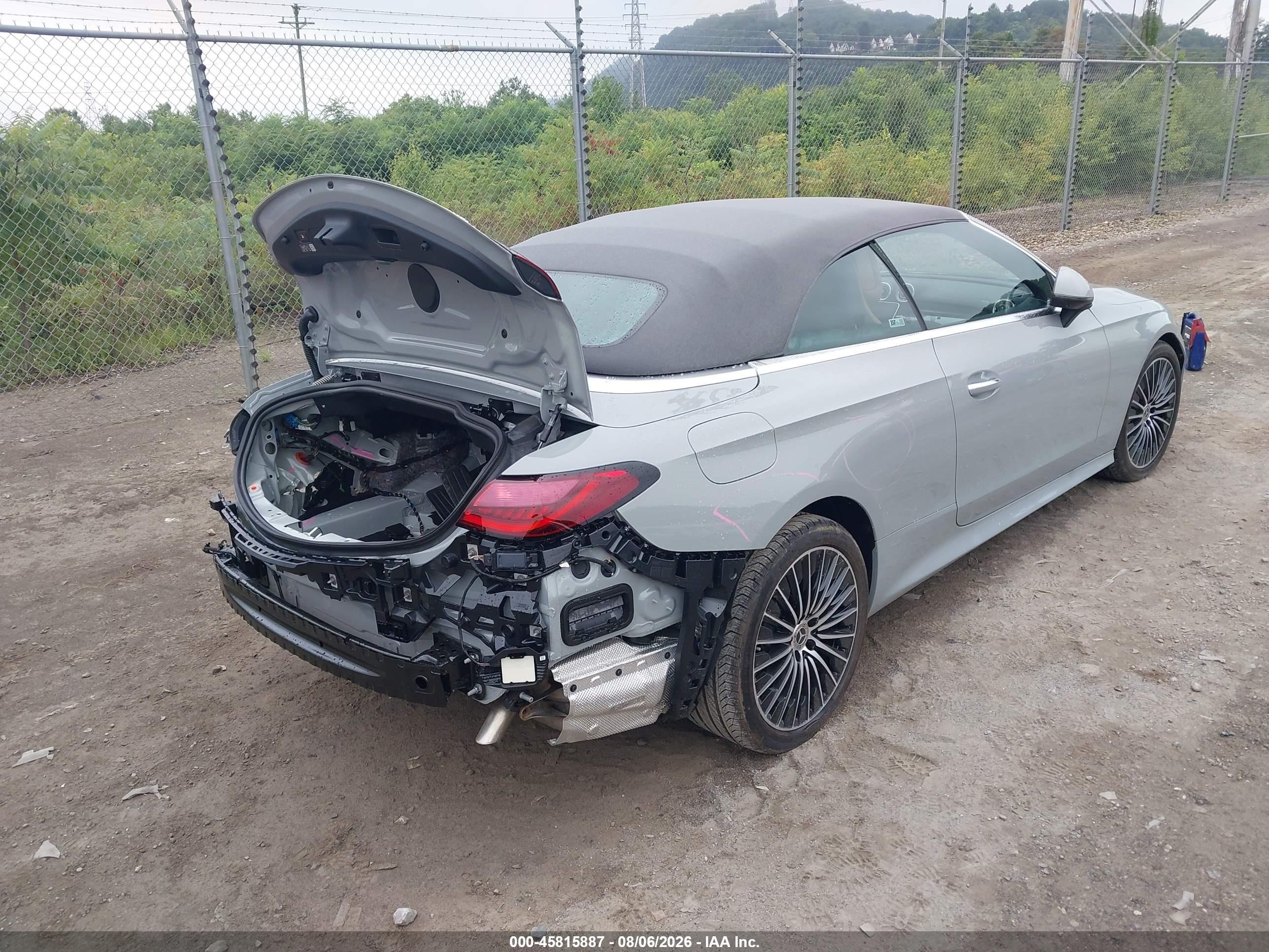 2026 Mercedes-Benz CLE-Class VIN W1KMK6BB7TF109558 IAAI salvage auction — Rear End, Salvage (Pennsylvania), sold $35,750 on 2026-08-16 (photo 4)