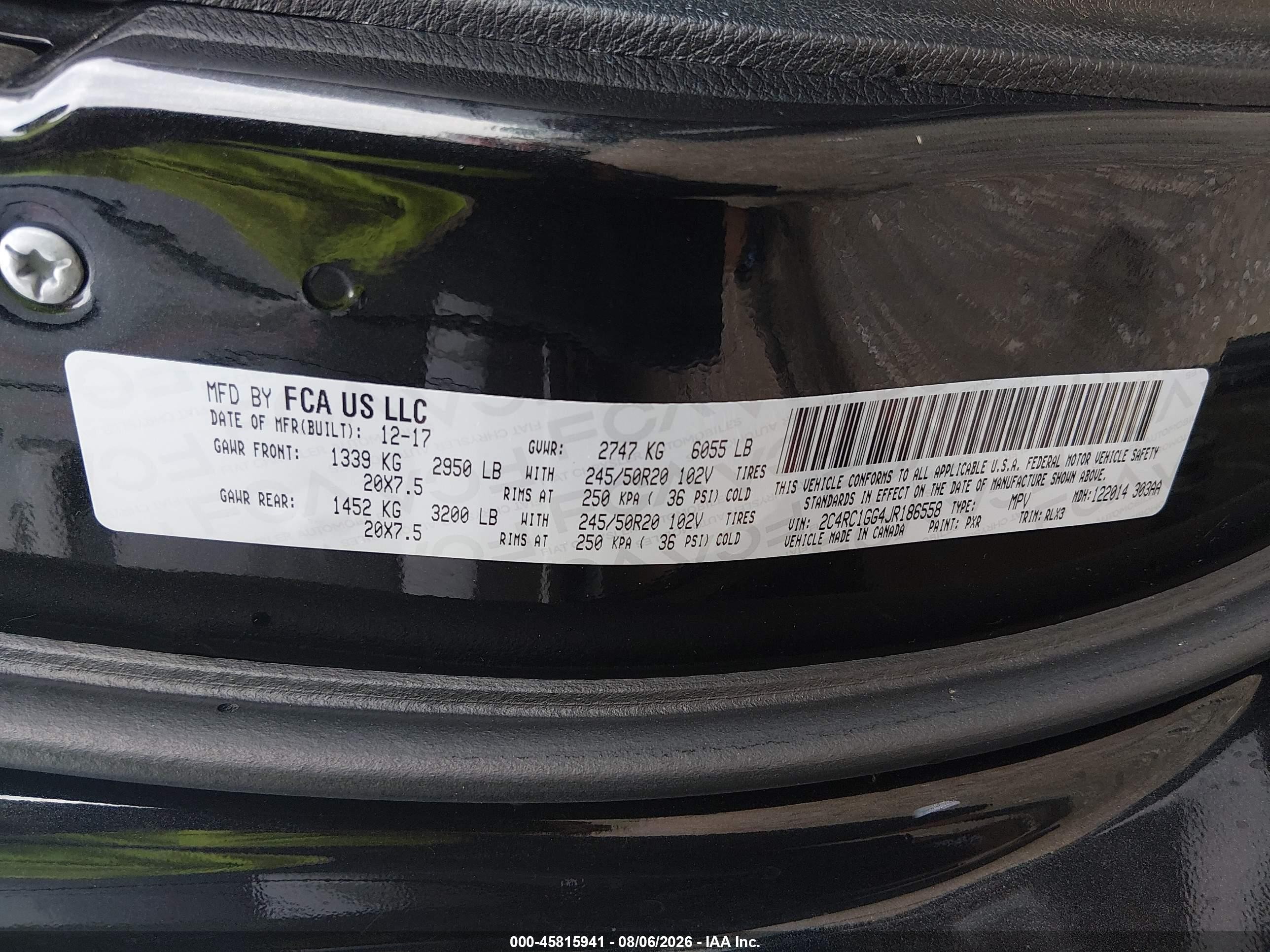 2018 Chrysler Pacifica VIN 2C4RC1GG4JR186558 IAAI salvage auction — Front End, Clear (Indiana), sold $4,050 on 2026-10-08 (photo 9)