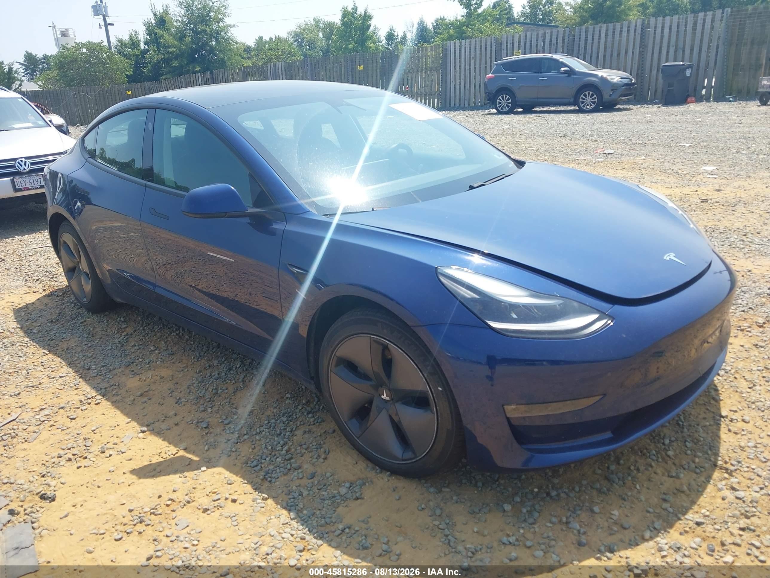 2021 Tesla Model 3 VIN 5YJ3E1EB2MF056706 — IAAI salvage auction photo