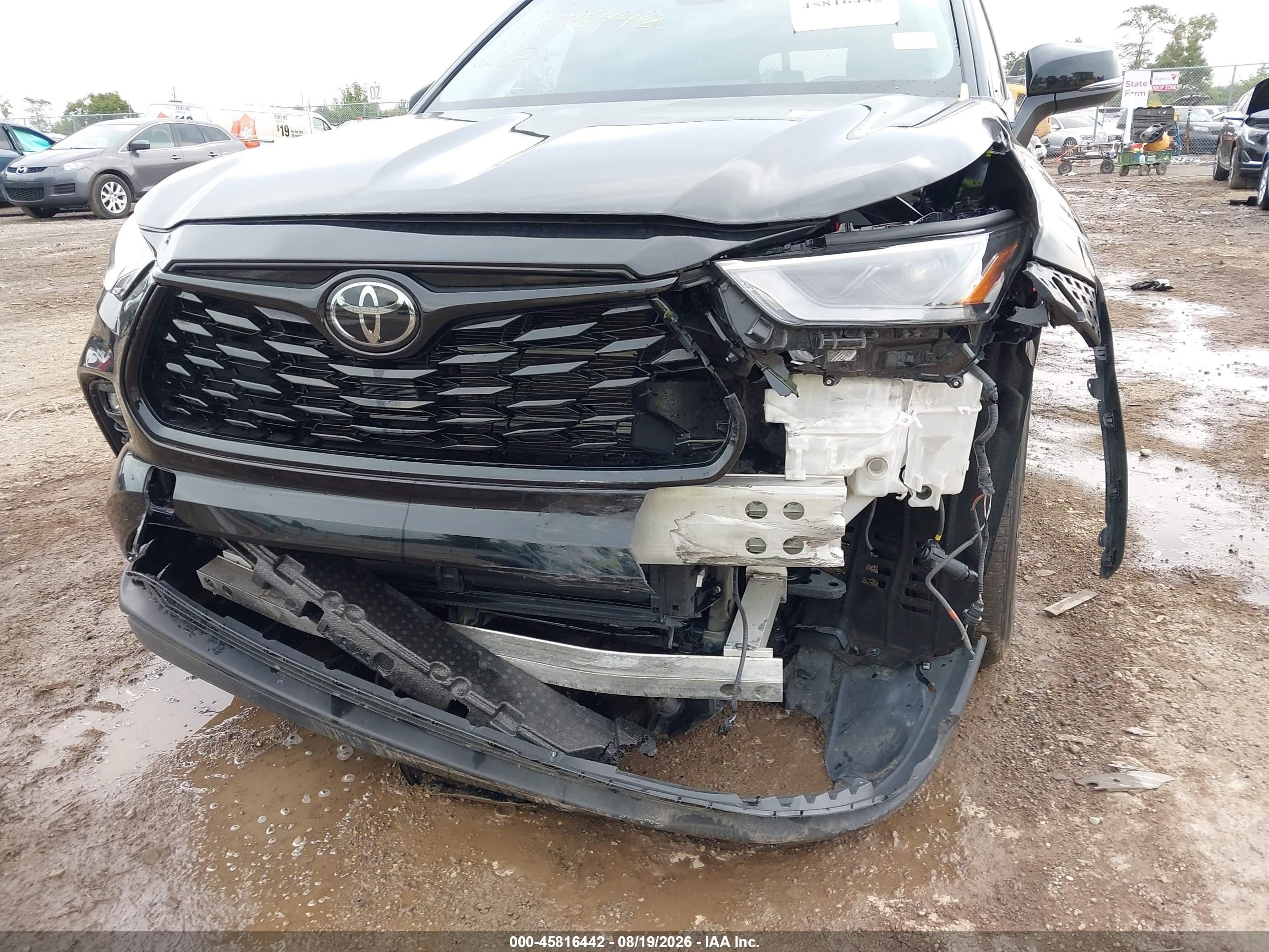 2025 Toyota Highlander Hybrid VIN 5TDKBRCH2SS677690 IAAI salvage auction — Front End, Salvage (Ohio), sold $20,100 on 2026-09-25 (photo 6)