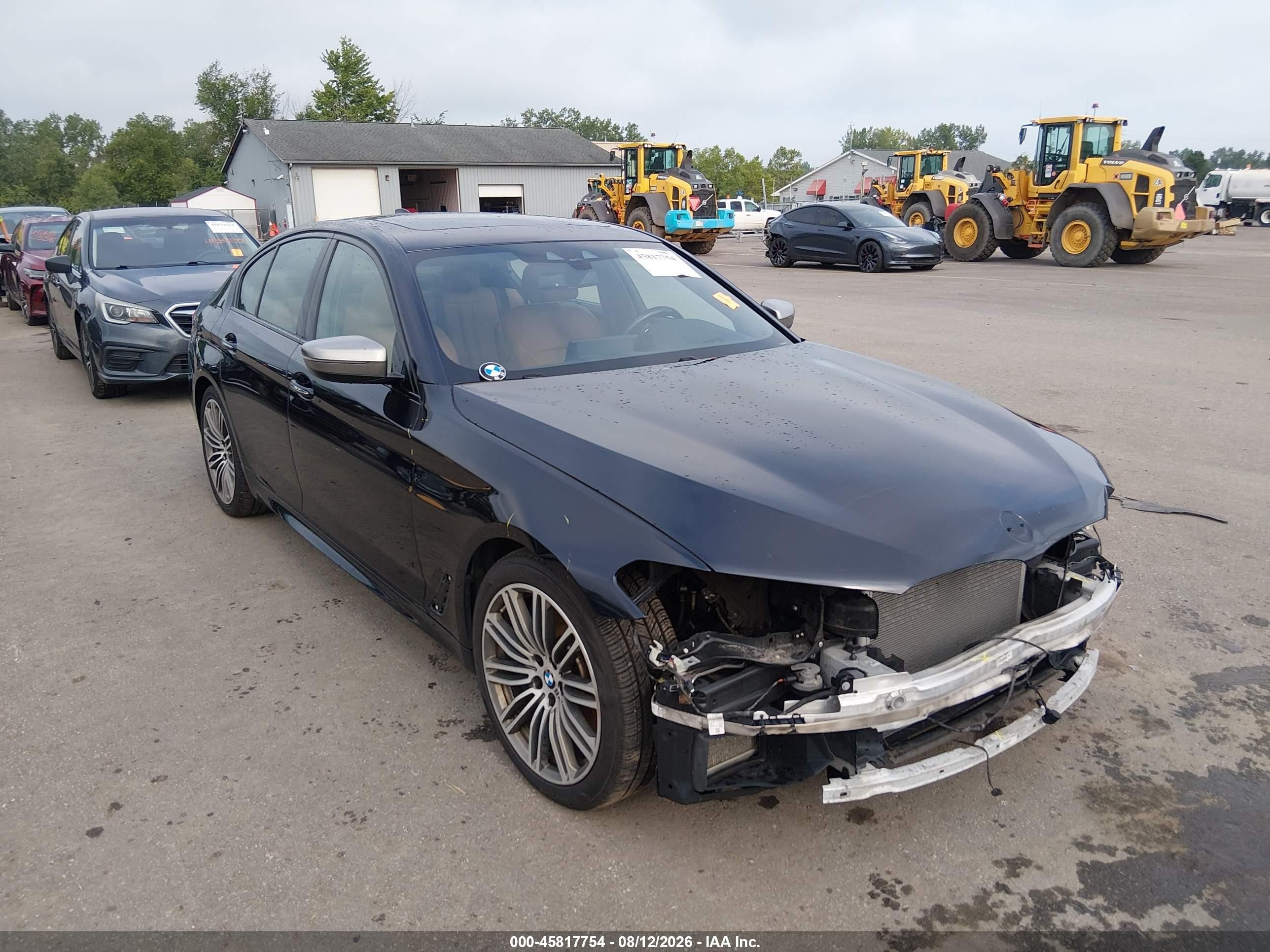 2018 BMW M550i xDrive VIN WBAJB9C55JB049286 — IAAI salvage auction photo