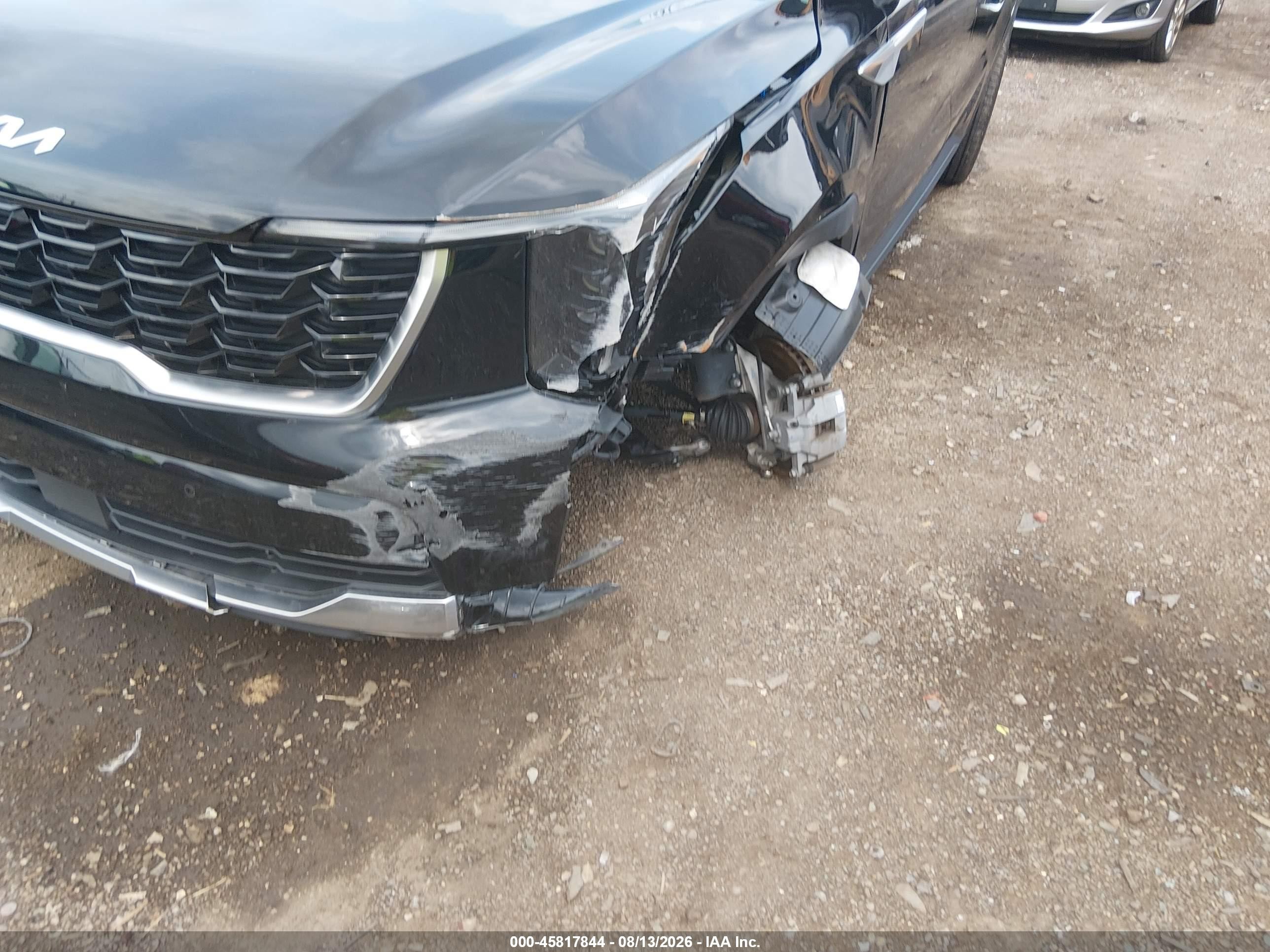 2025 Kia Sorento VIN 5XYRLDJC4SG313449 IAAI salvage auction — Front & Rear, Salvage (Ohio), sold $11,750 on 2026-10-03 (photo 6)