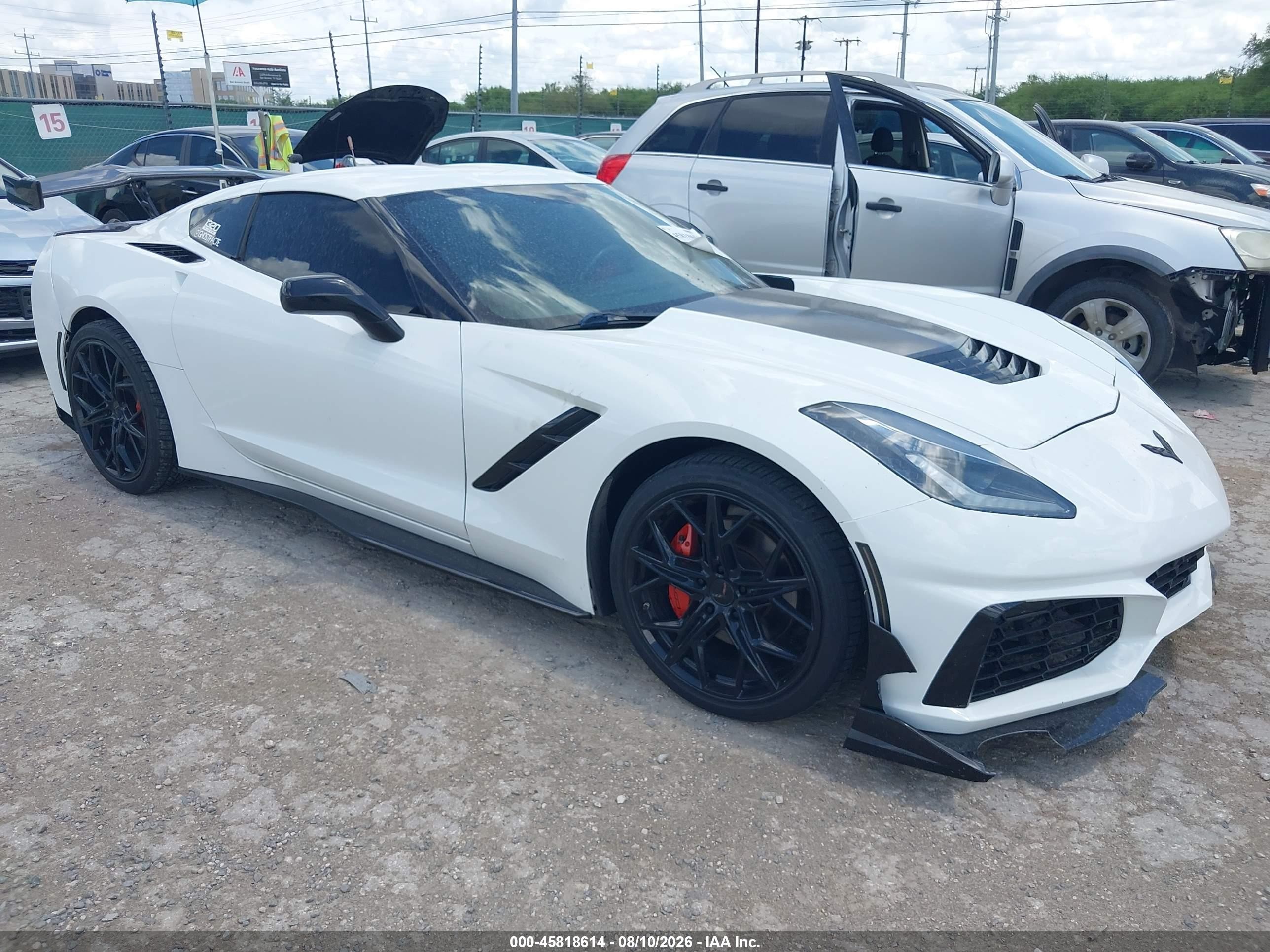 2017 Chevrolet Corvette Stingray VIN 1G1YB2D75H5117192 — IAAI salvage auction photo