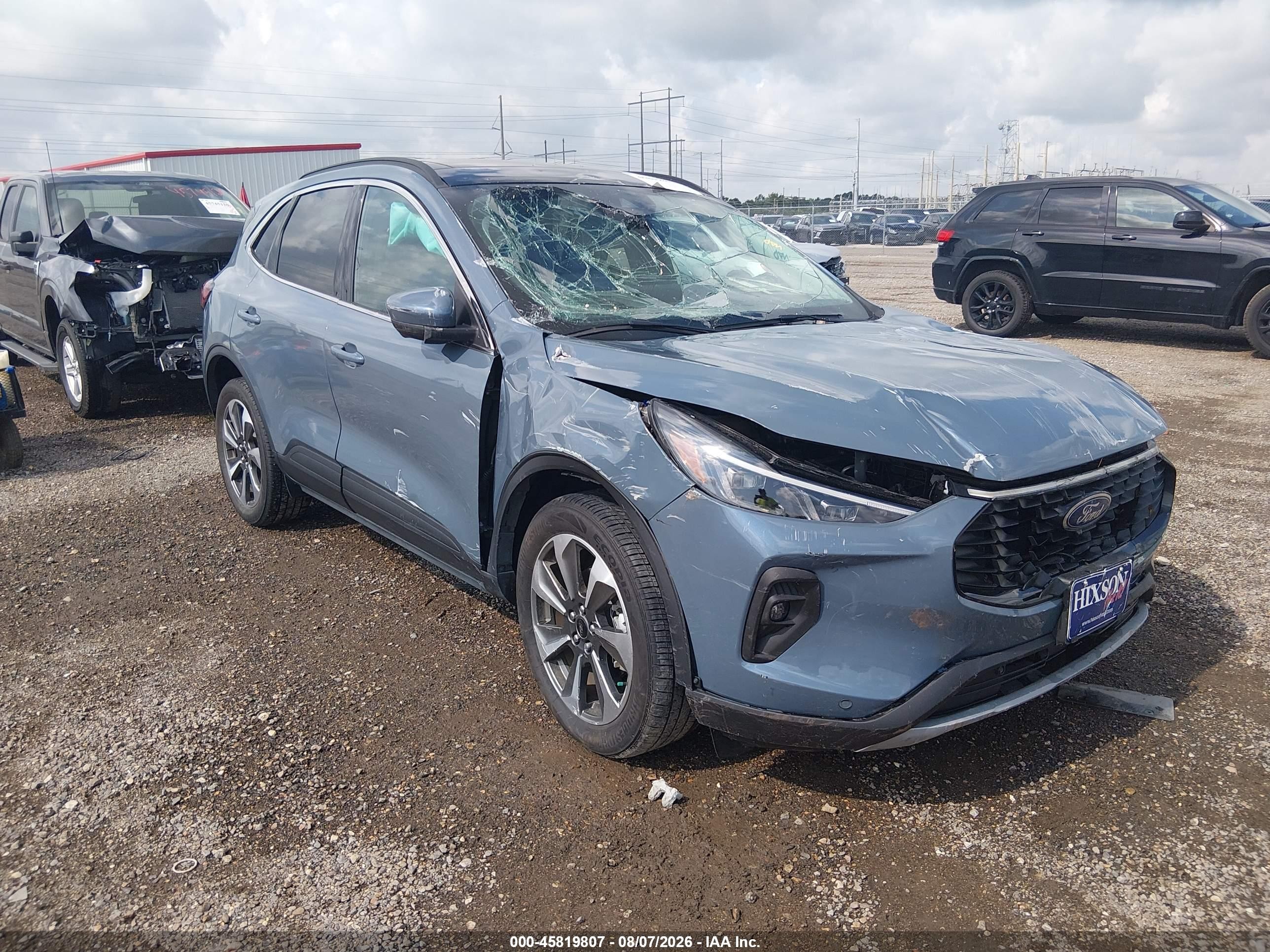 2024 Ford Escape VIN 1FMCU9JA5RUB51656 — IAAI salvage auction photo