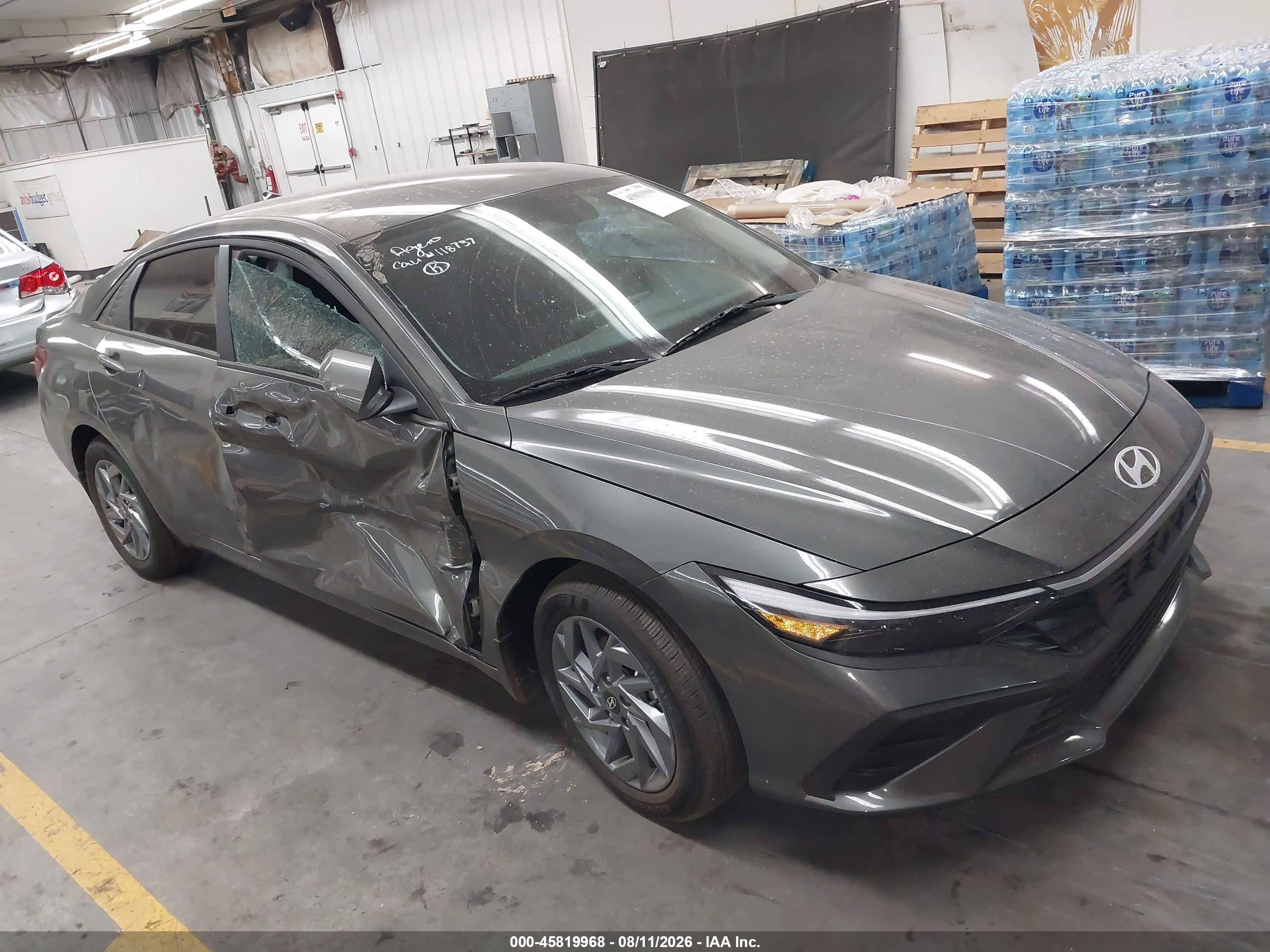 2026 Hyundai Elantra VIN KMHLM4DJ5TU191886 — IAAI salvage auction photo