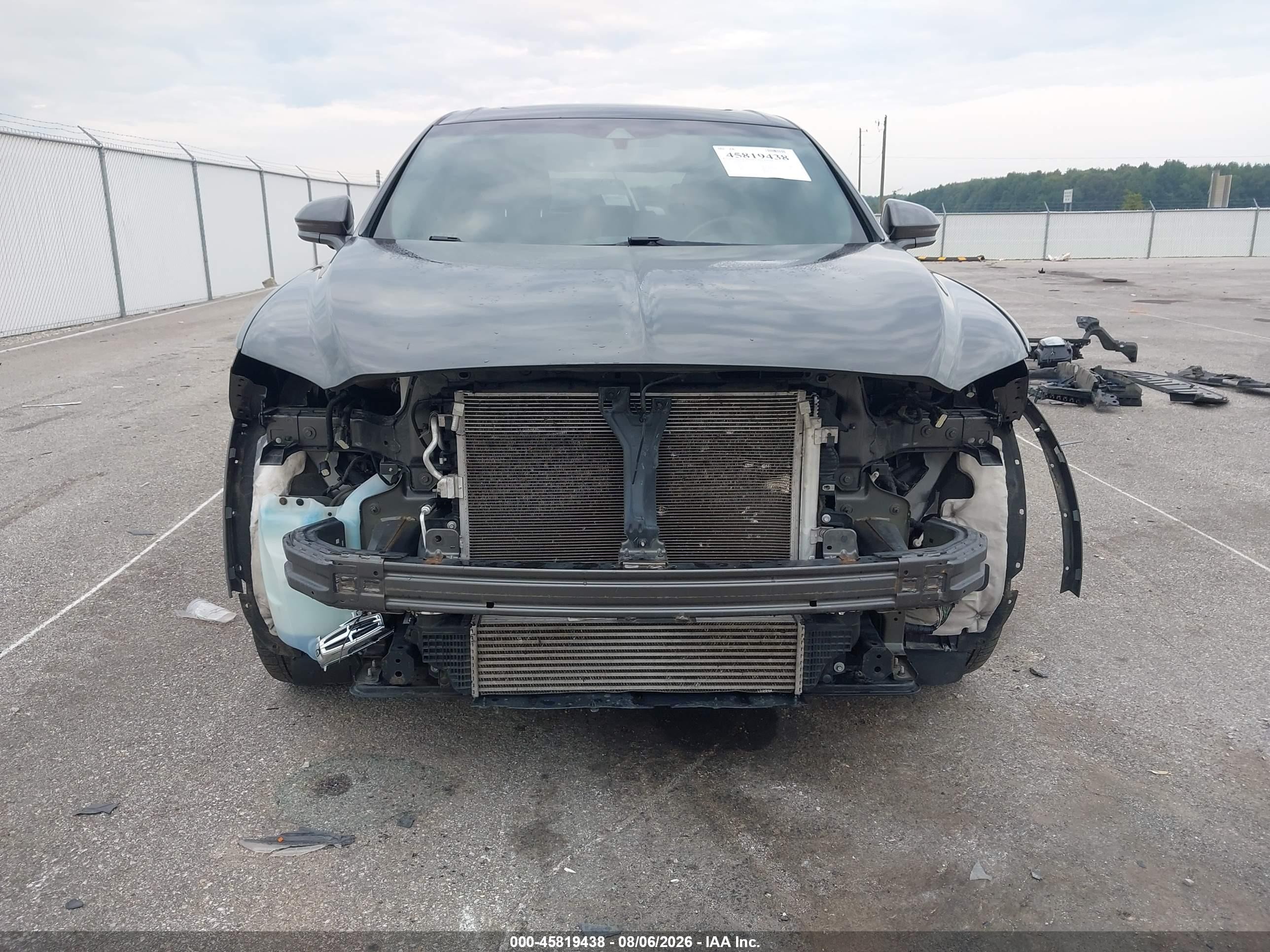 2019 Lincoln Nautilus VIN 2LMPJ6L93KBL41970 IAAI salvage auction — Front End, Salvage (Indiana), sold $2,800 on 2026-09-12 (photo 6)