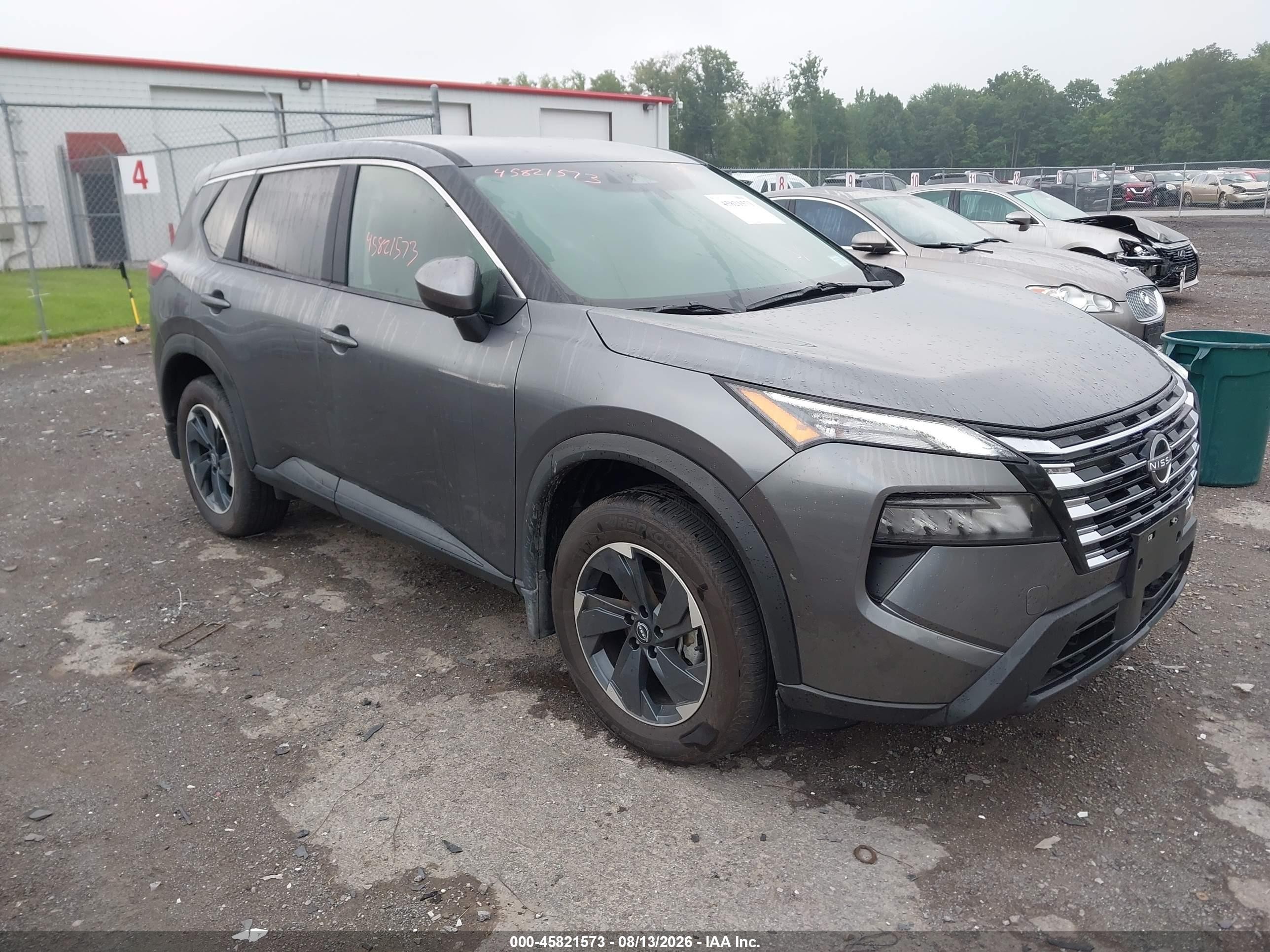 2026 Nissan Rogue VIN 5N1BT3BB8TC694676 — IAAI salvage auction photo