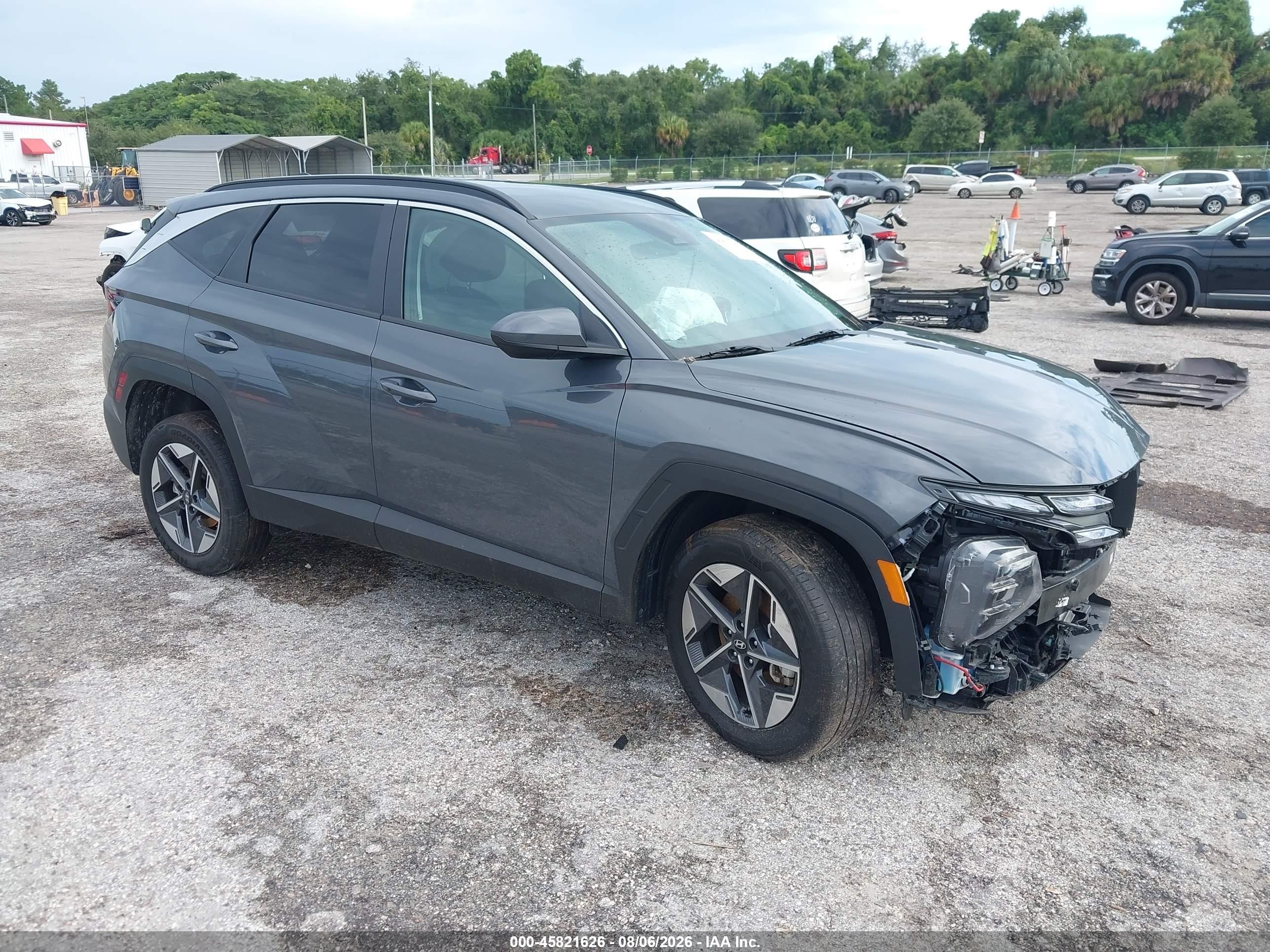 2026 Hyundai Tucson Hybrid VIN KM8JBDD13TU439856 — IAAI salvage auction photo