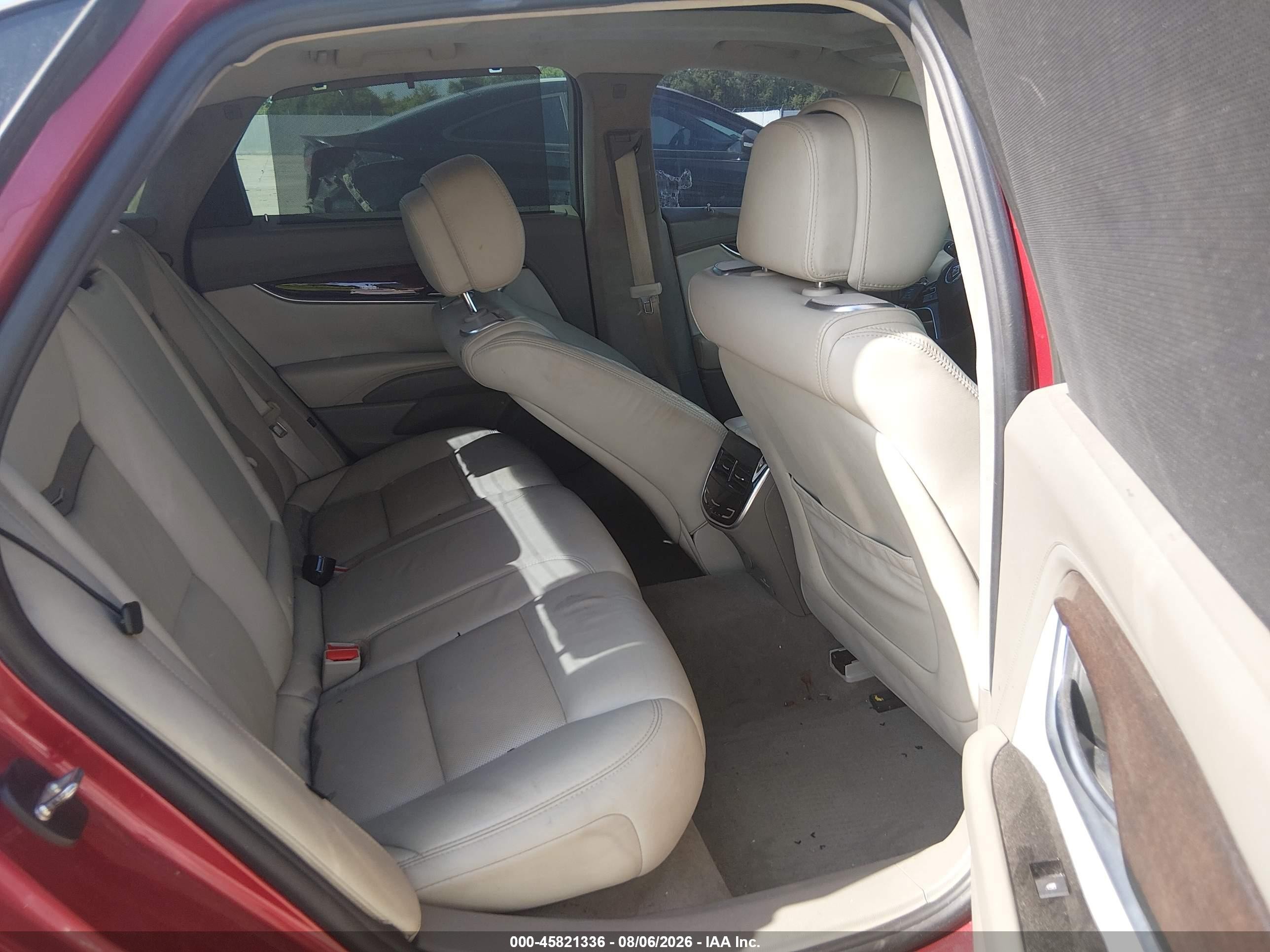 2014 Cadillac Xts VIN 2G61S5S33E9124184 IAAI salvage auction — Normal Wear, Original (Texas), sold $525 on 2026-08-28 (photo 8)